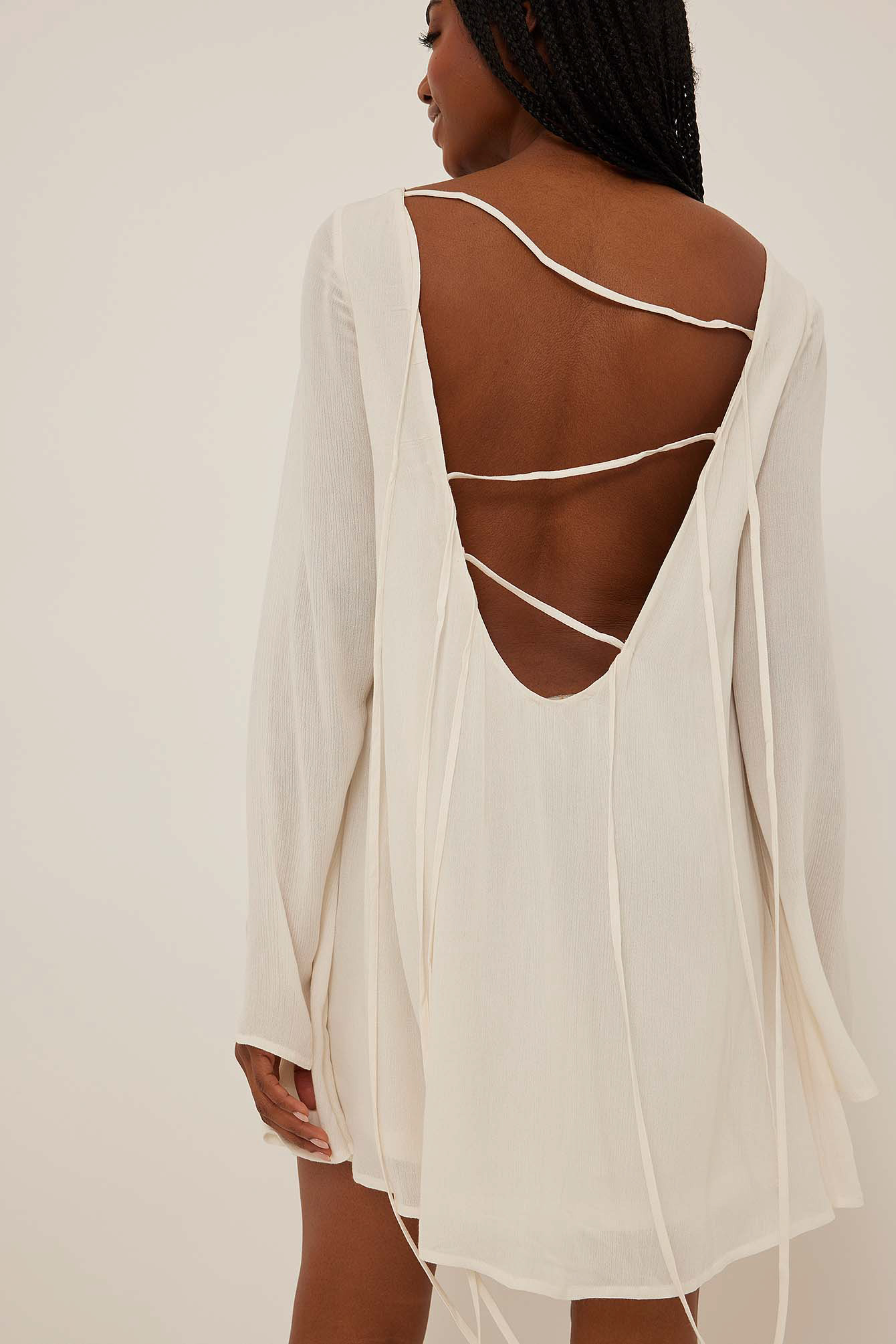 Angelica Blick X Na-kd Open Back Straps Dress - Offwhite