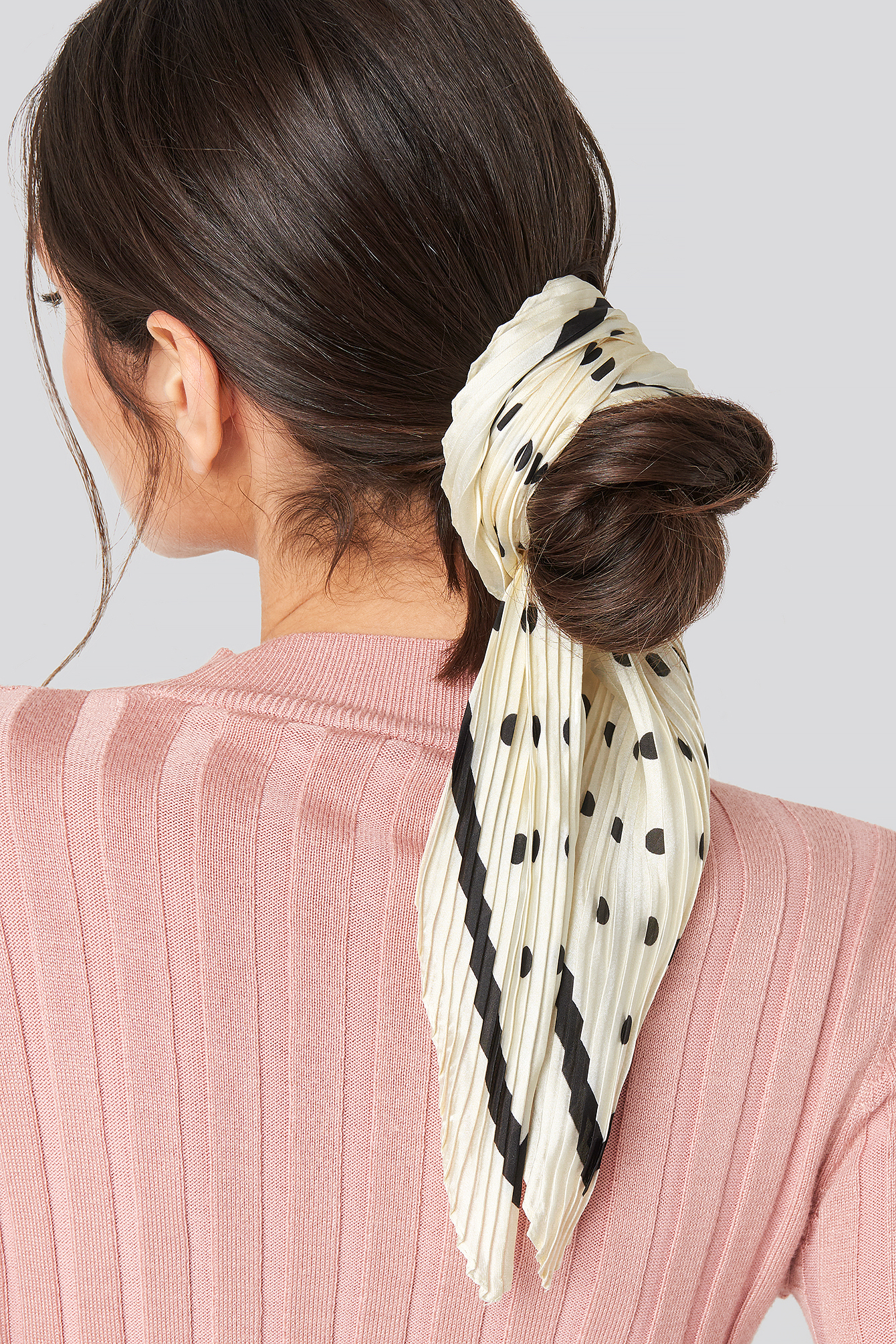 Nude Dotted Textured Scarf Nude