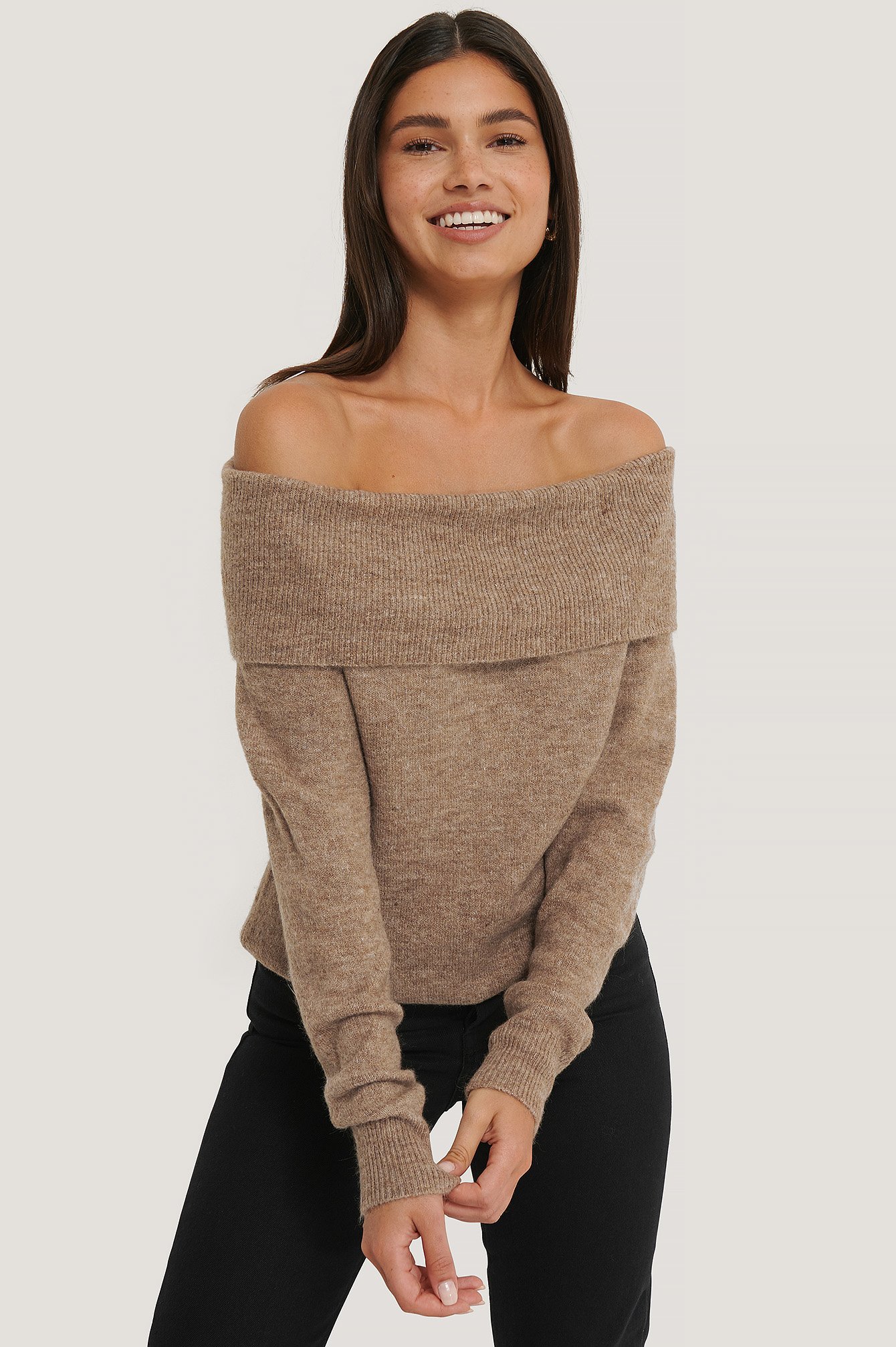 Shoulder Knitted Sweater Beige | NA-KD