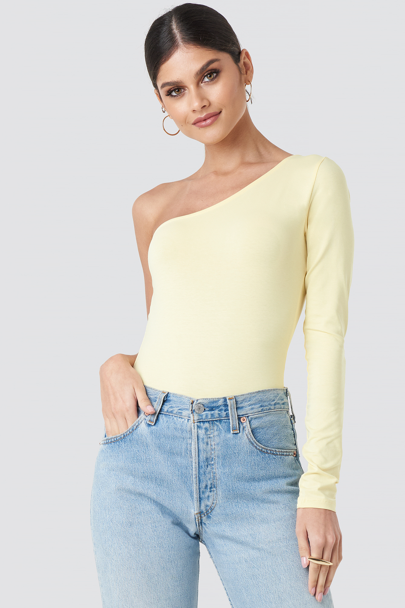 One Shoulder Body Light Yellow