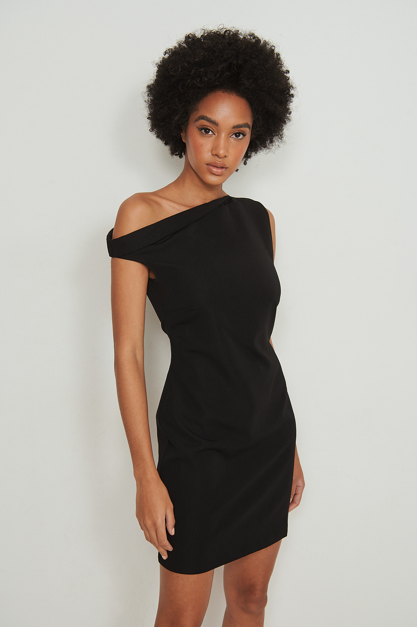 NA-KD Trend One Shoulder Mini Dress - Black