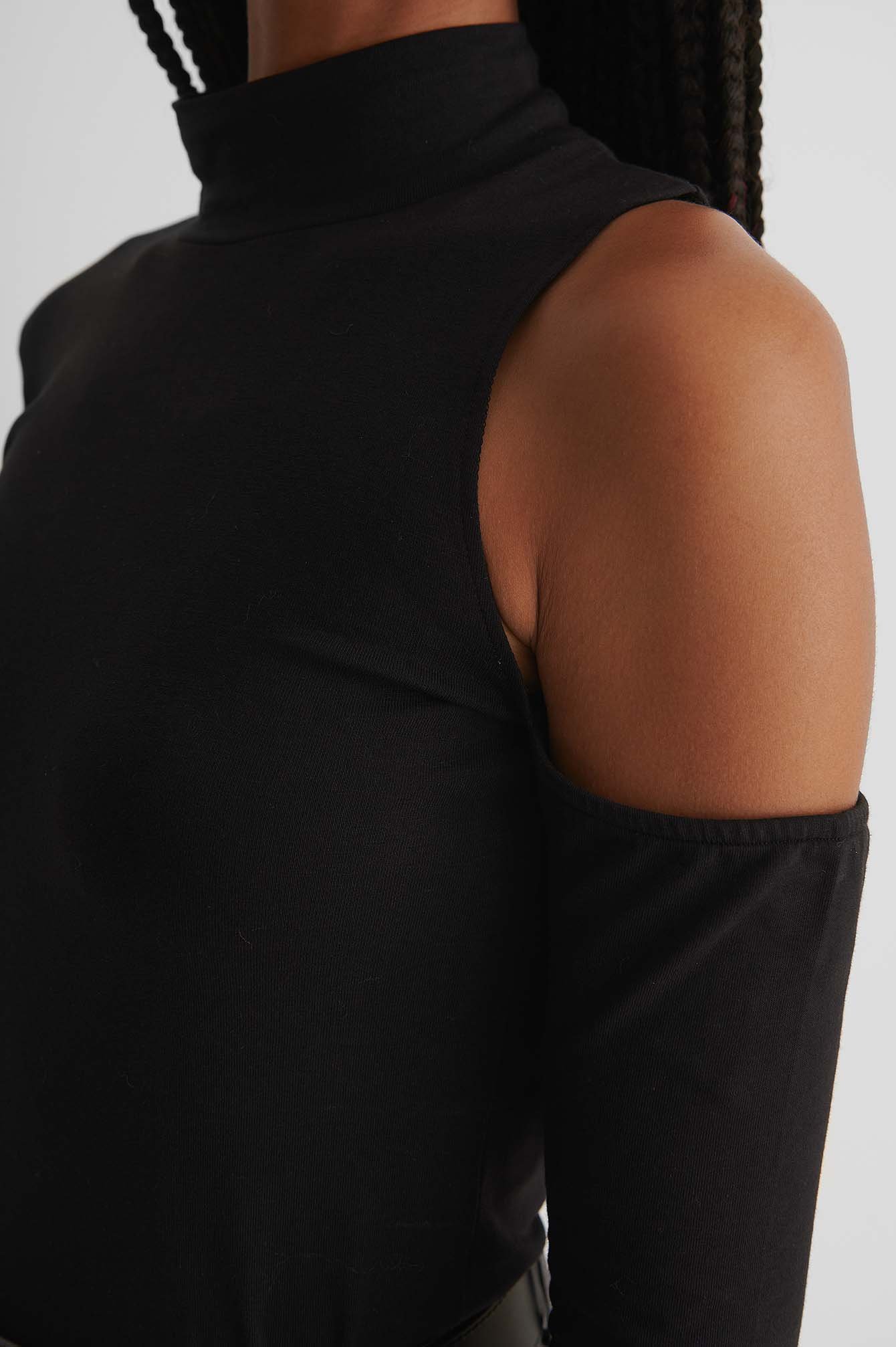 Black One Sleeve Cut Out Shoulder Top