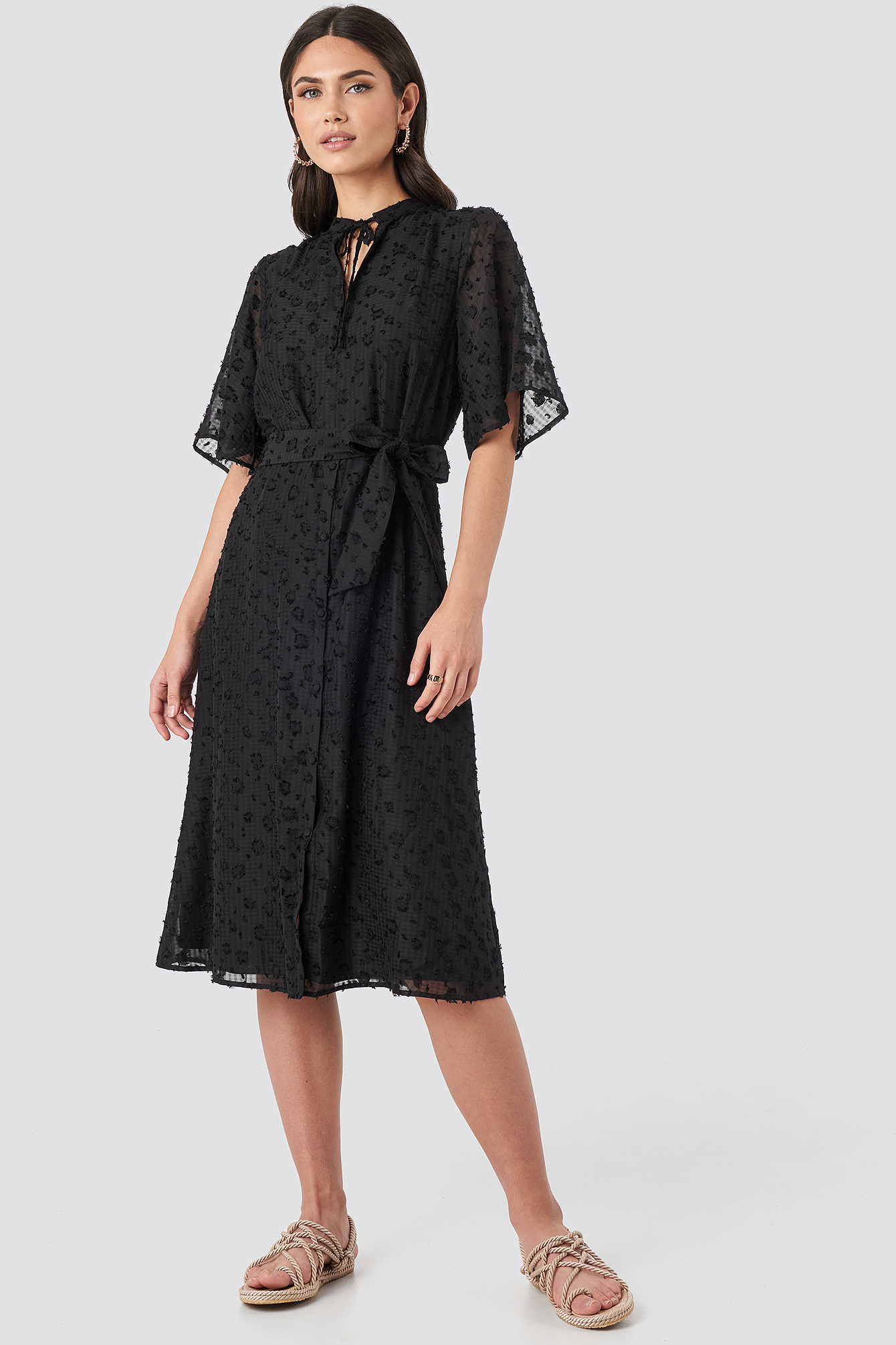 Black Sukienka Odsłaniająca Plecy, Wyraźny Fason