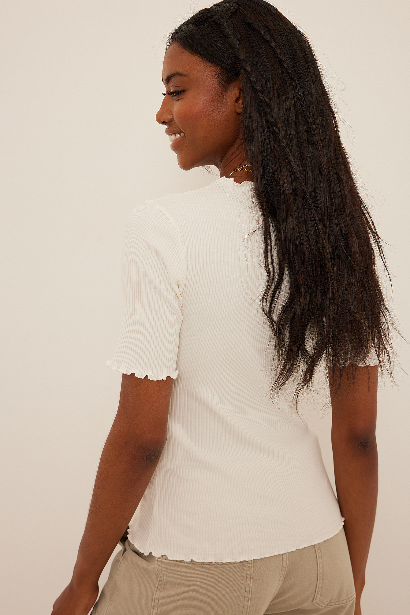 NA-KD Babylock Ruffle Top: Top Con Volant In Nylon E Pelle Scamosciata Per Donna