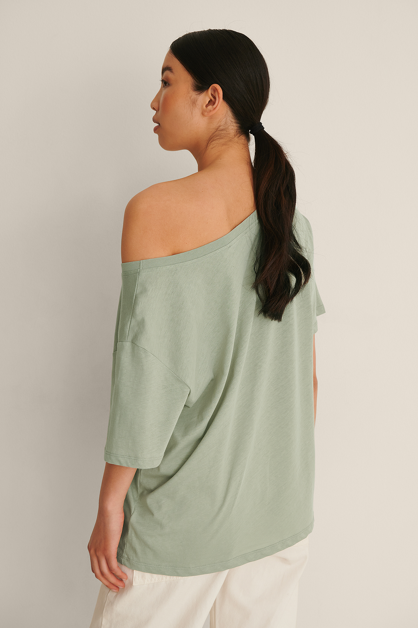 Organic One Shoulder T-shirt Green | na 