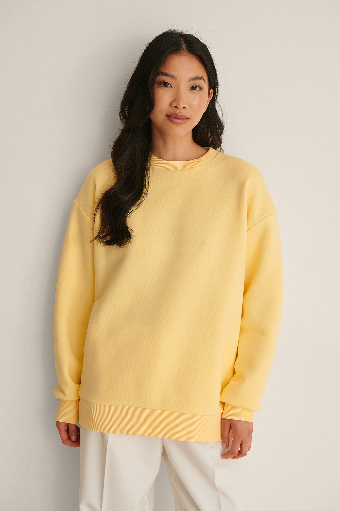 Light Yellow Oversize-Sweatshirt