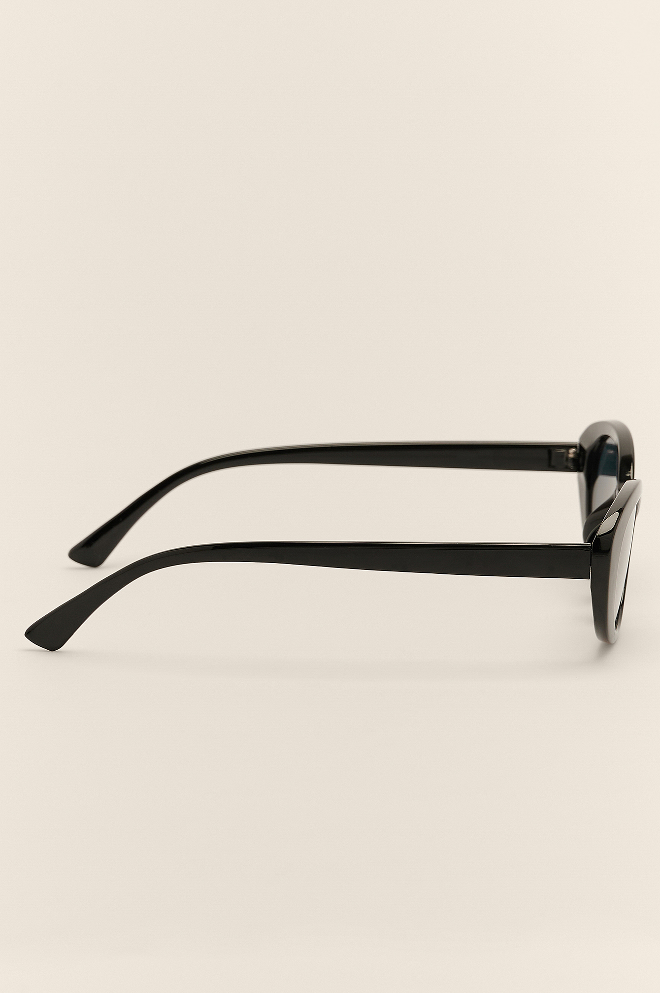 Oval Cateye Sunglasses Black