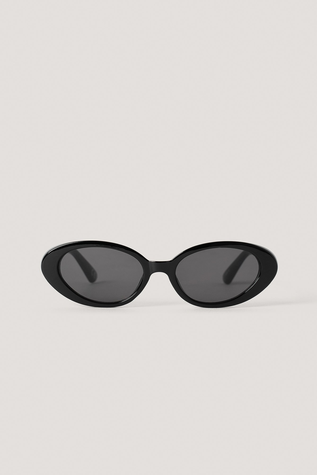 Oval Retro Sunglasses Black