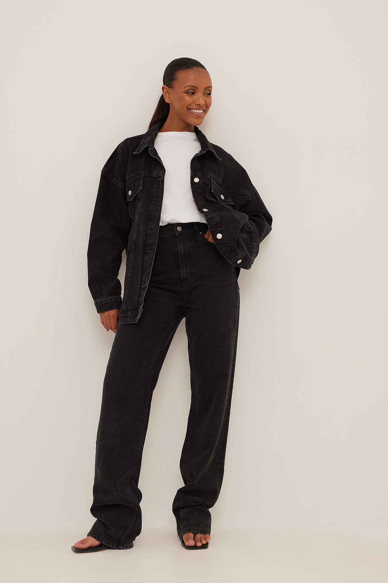 Oversized Pocket Detailed Denim Jacket 