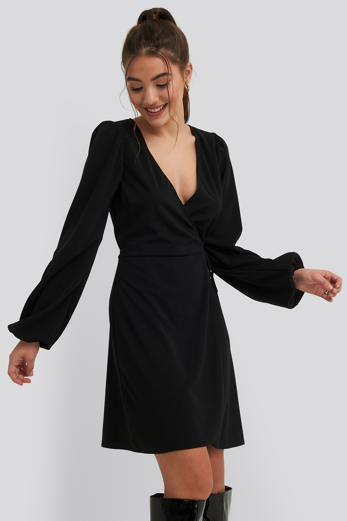 Overlap Balloon Sleeve Dress Black