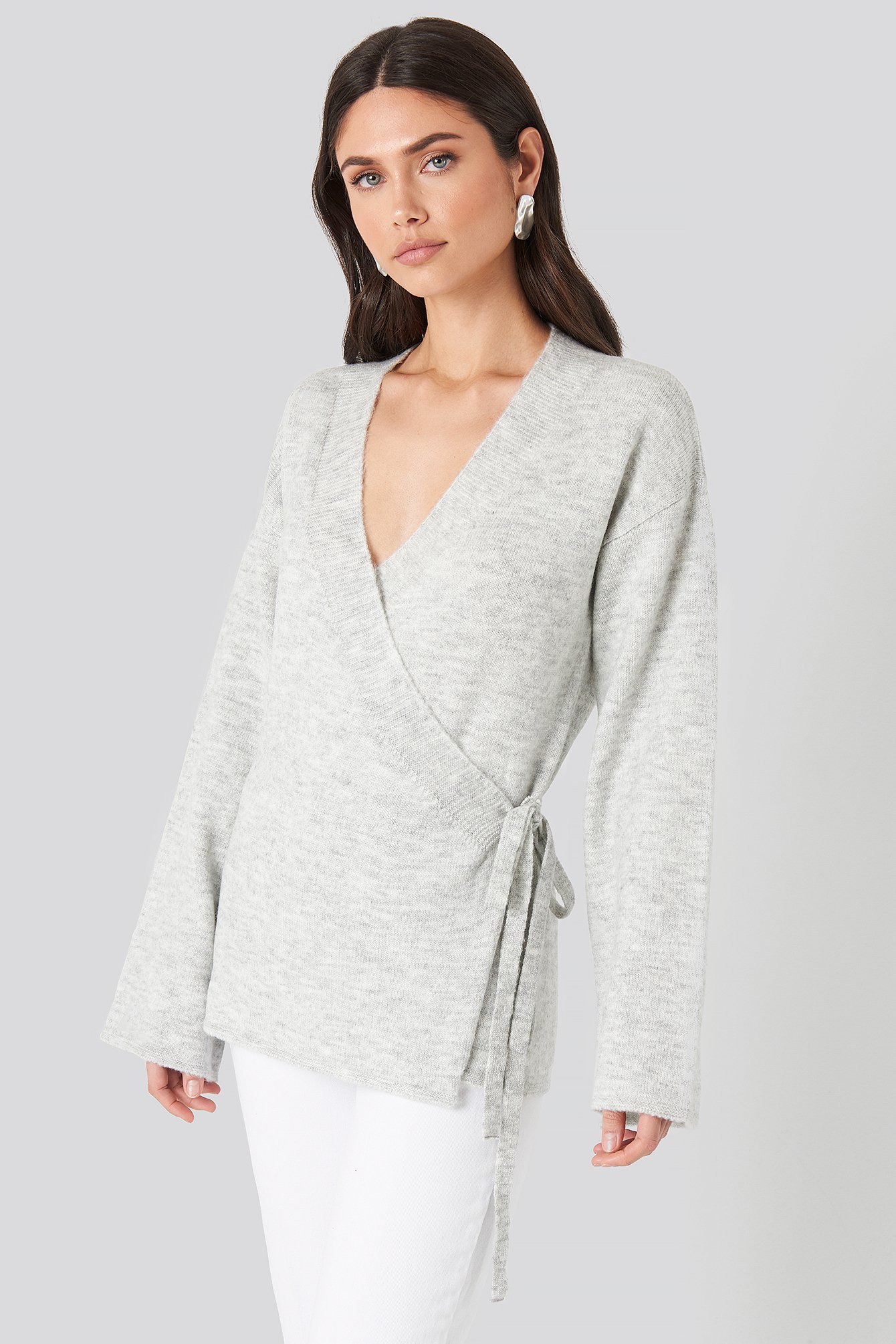 NA-KD Overlap Wide Sleeve Knitted Sweater - Grey