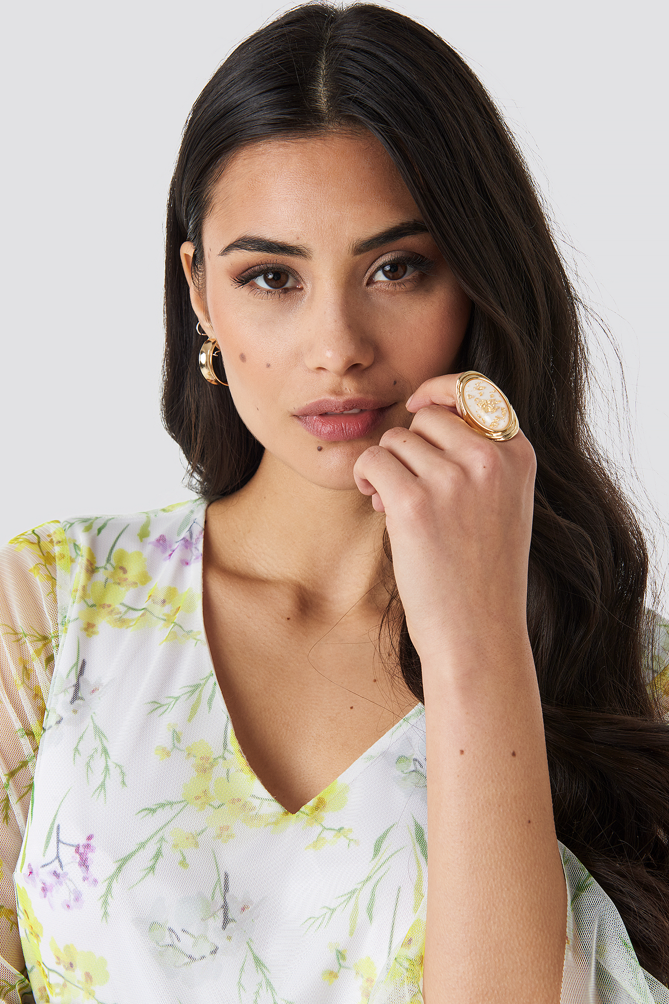 Oversize Gold Flakes Ring Gold