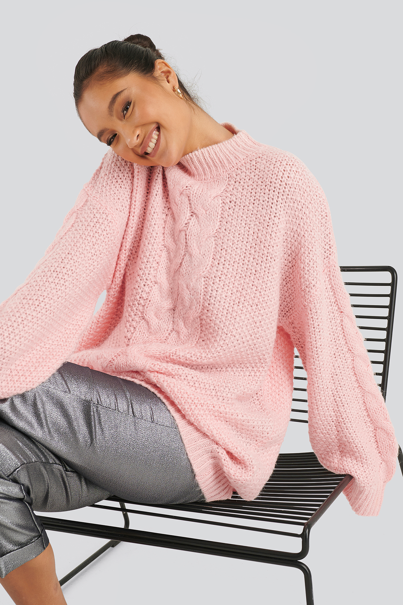 Oversized Cable Knitted Sweater Light Pink