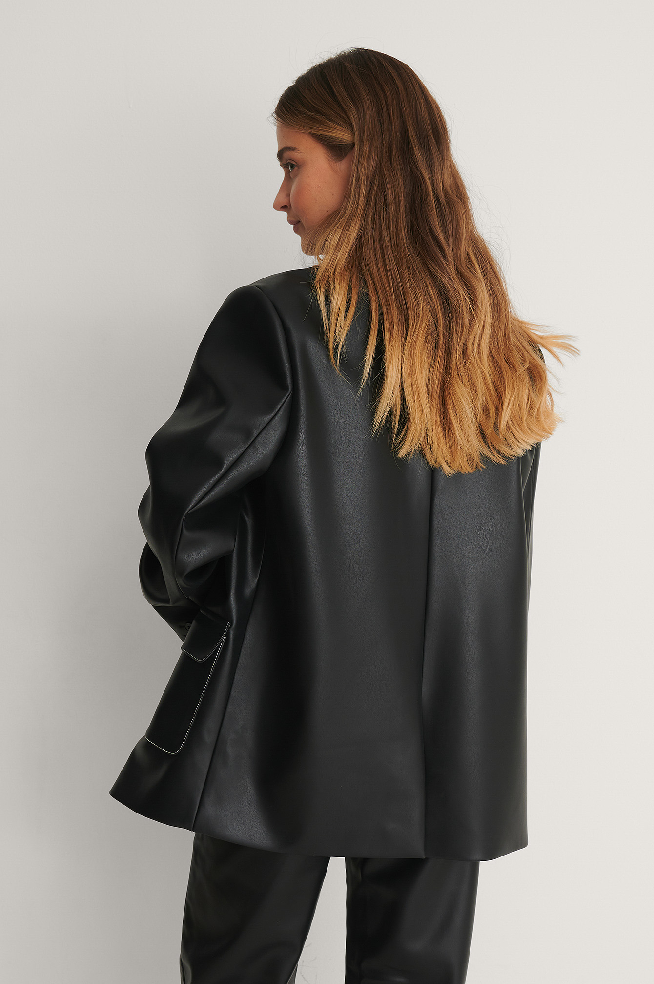 Black Curated Styles Oversized Contrast PU Blazer