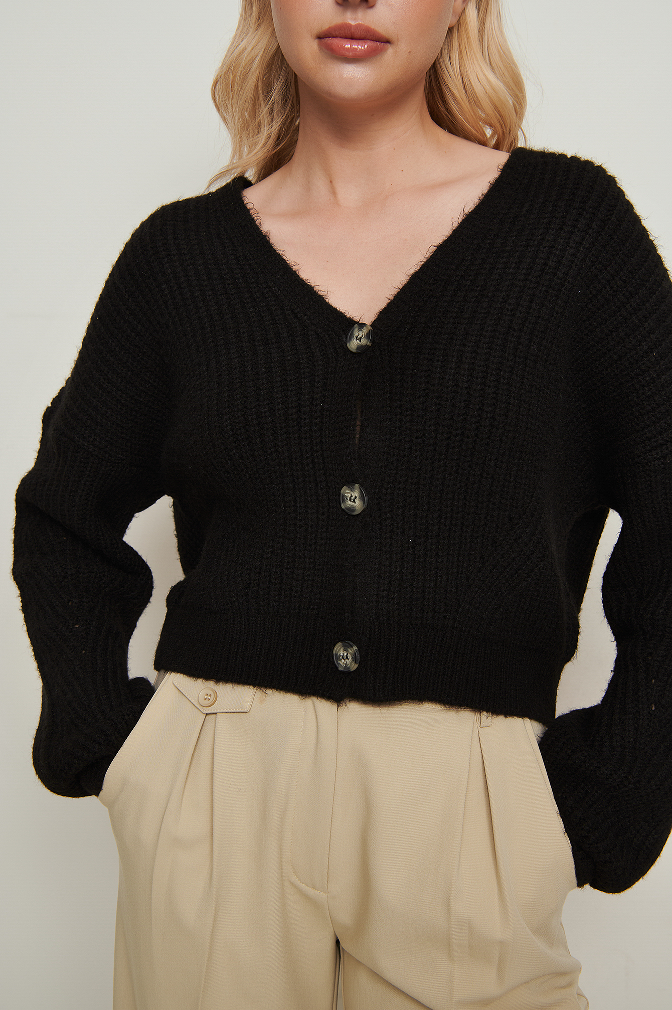 Oversized Cropped Cardigan Black | na 