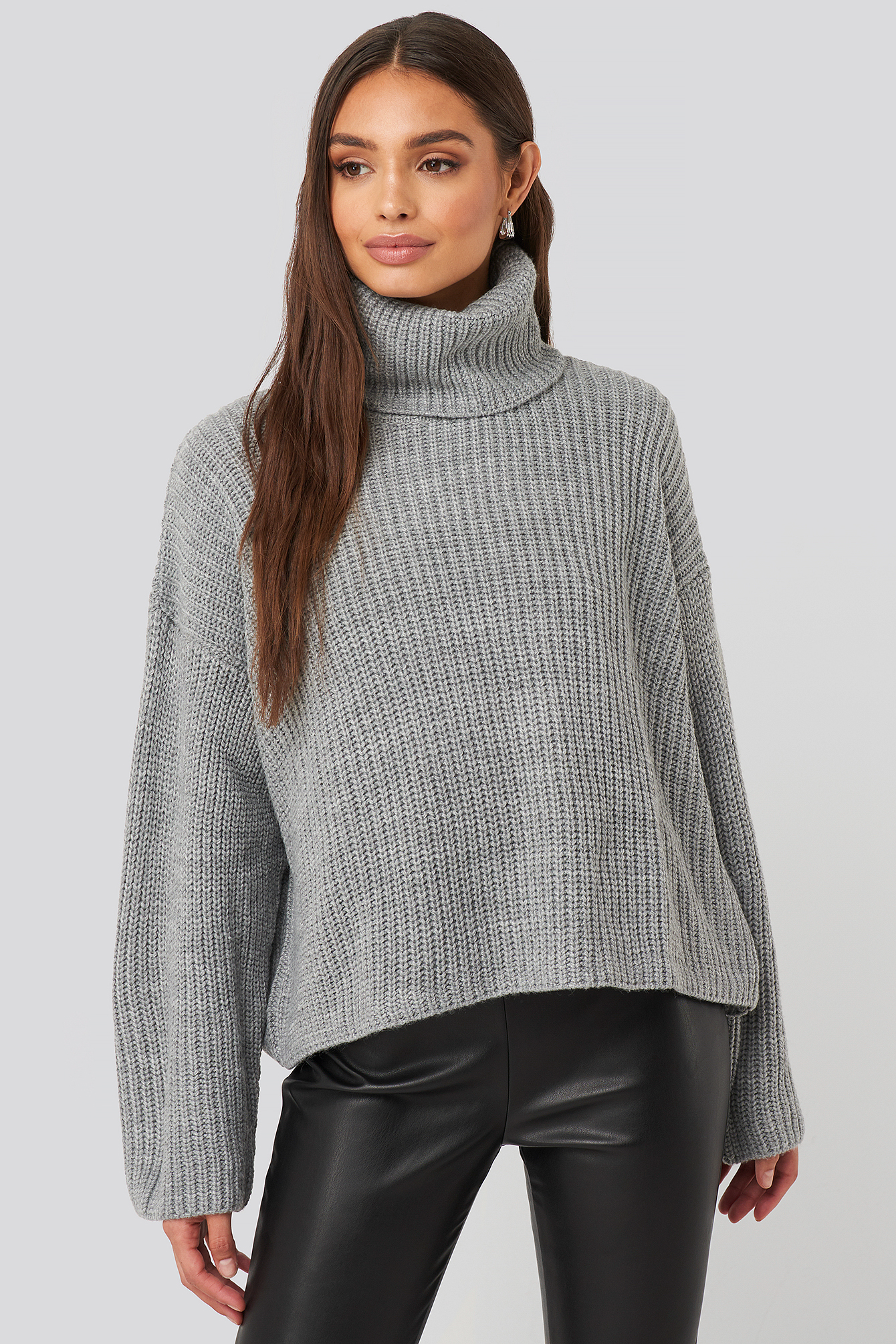 Oversized High Neck Knitted Sweater Grey