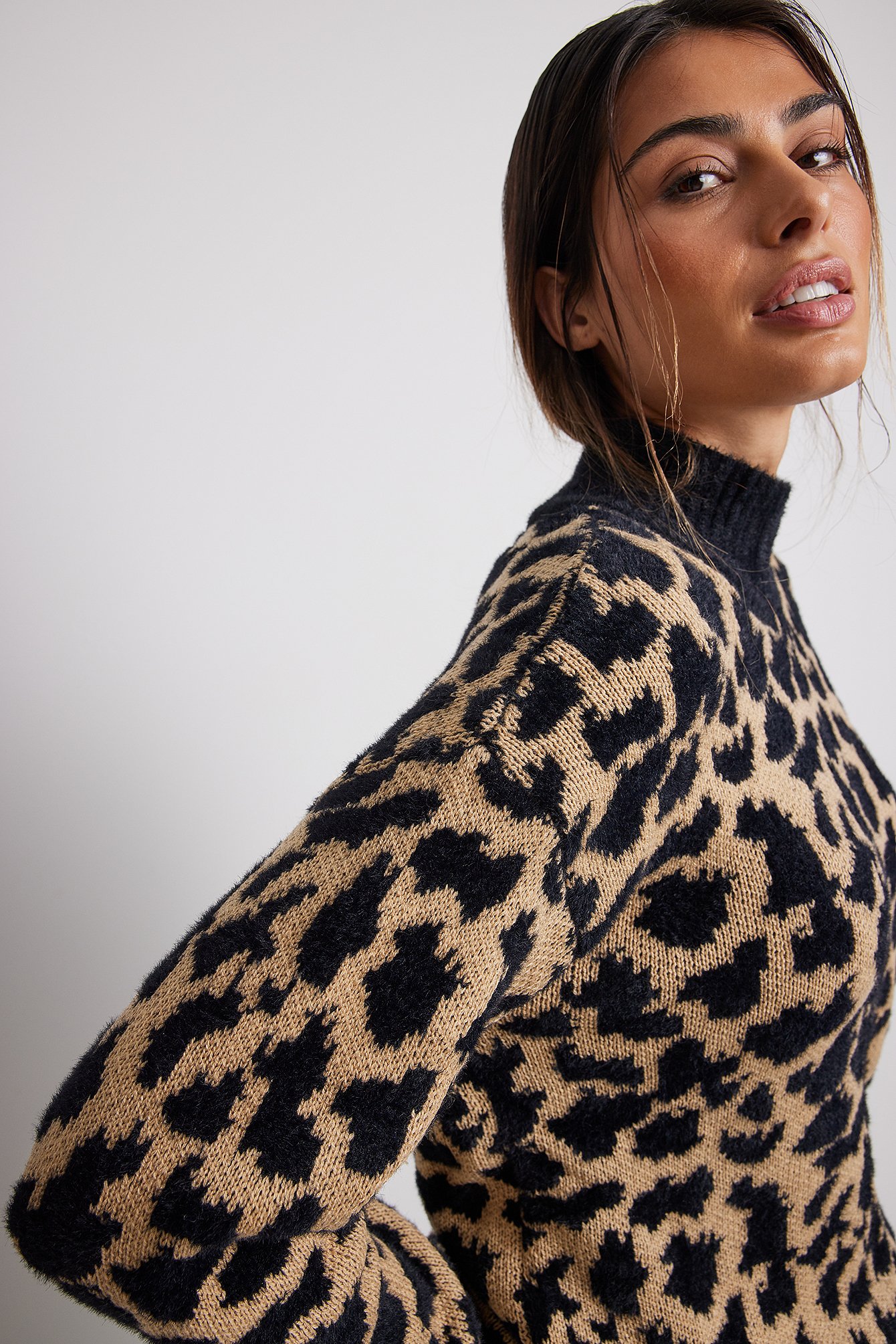 Leopard Oversized Knitted Pattern Sweater