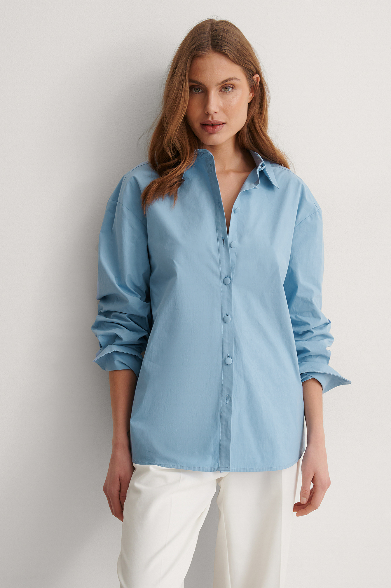 Damen Bekleidung Anzüge NA-KD Handpicked x Hemd mit einer Plisse in Blau 