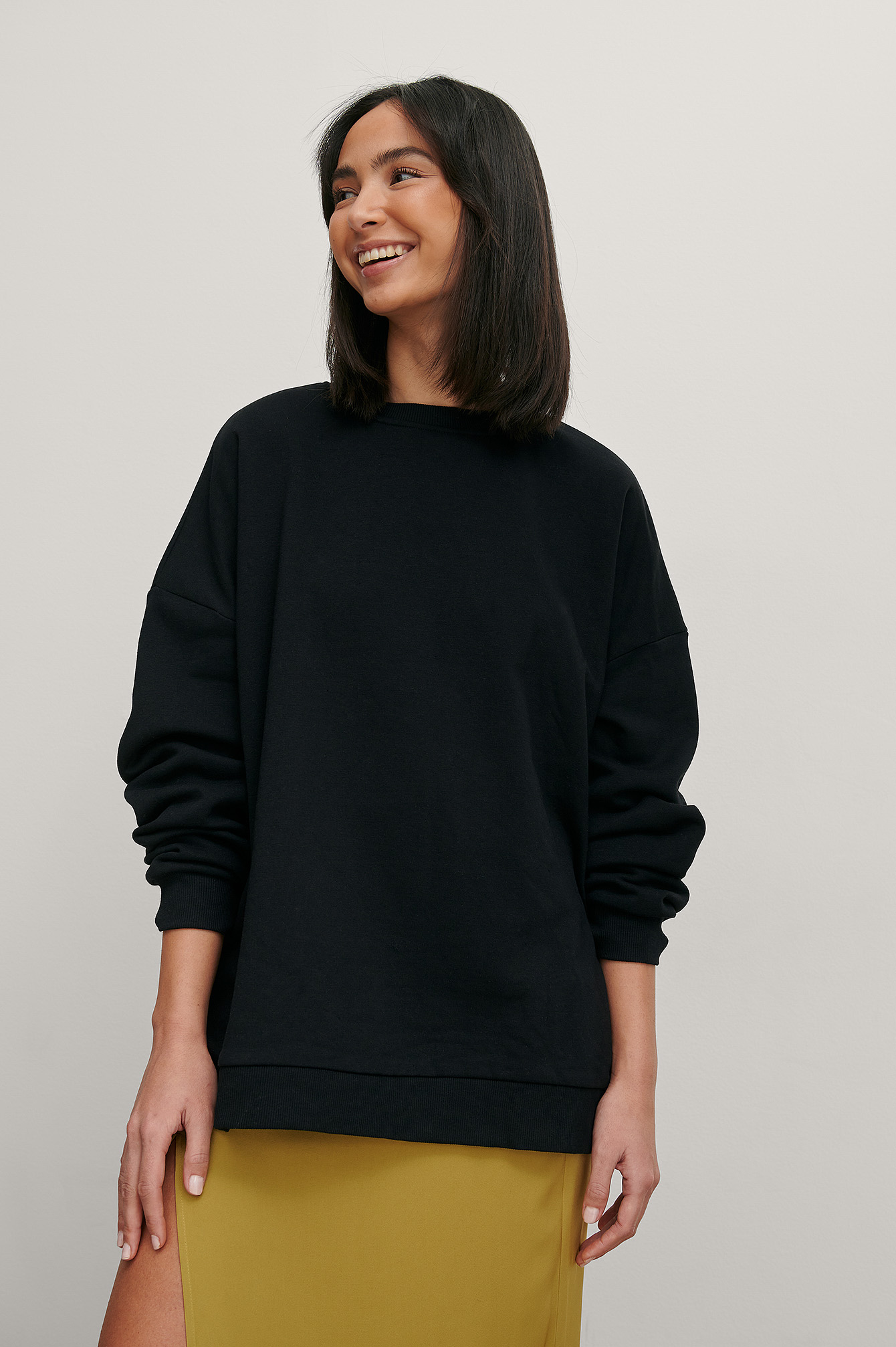 Black Ekologiczny luźny sweter