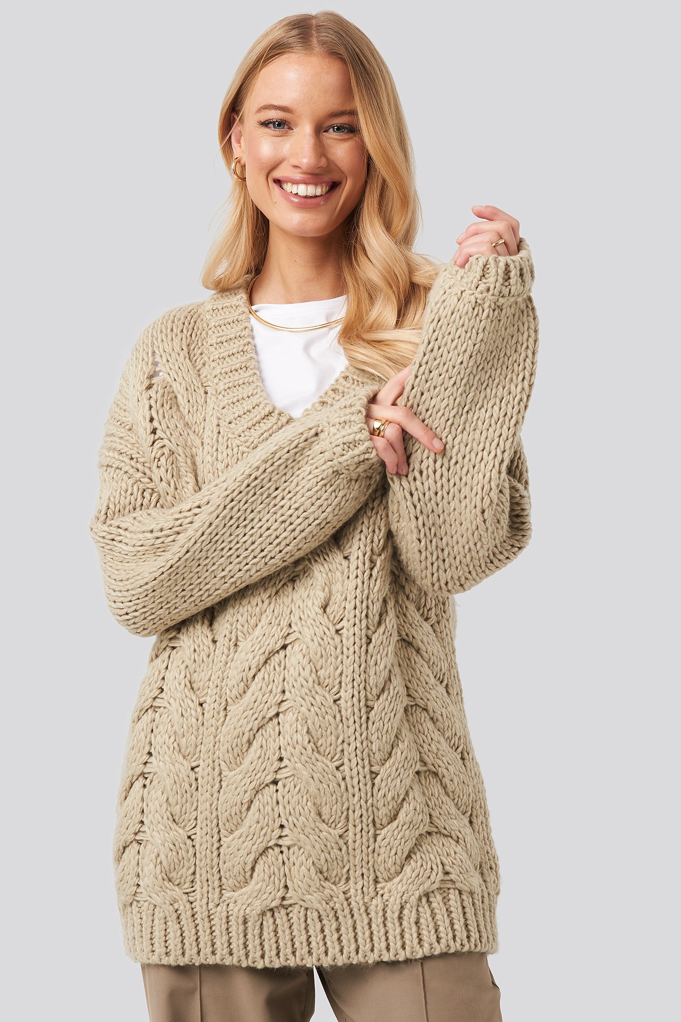 Beige Wool Blend V-Neck Heavy Knitted Cable Sweater