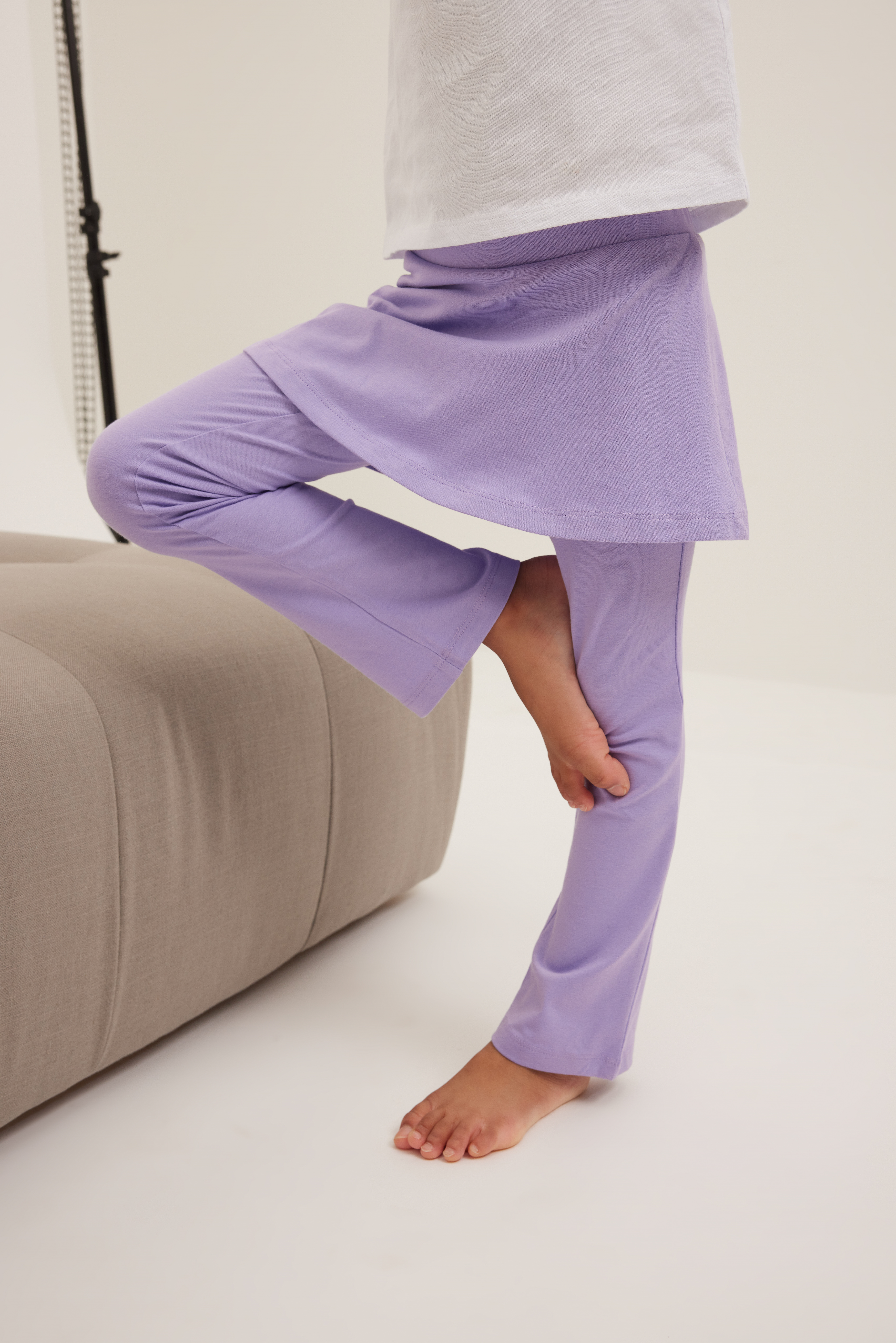 Pantaloni con gonna sovrapposta Viola | na-kd.com