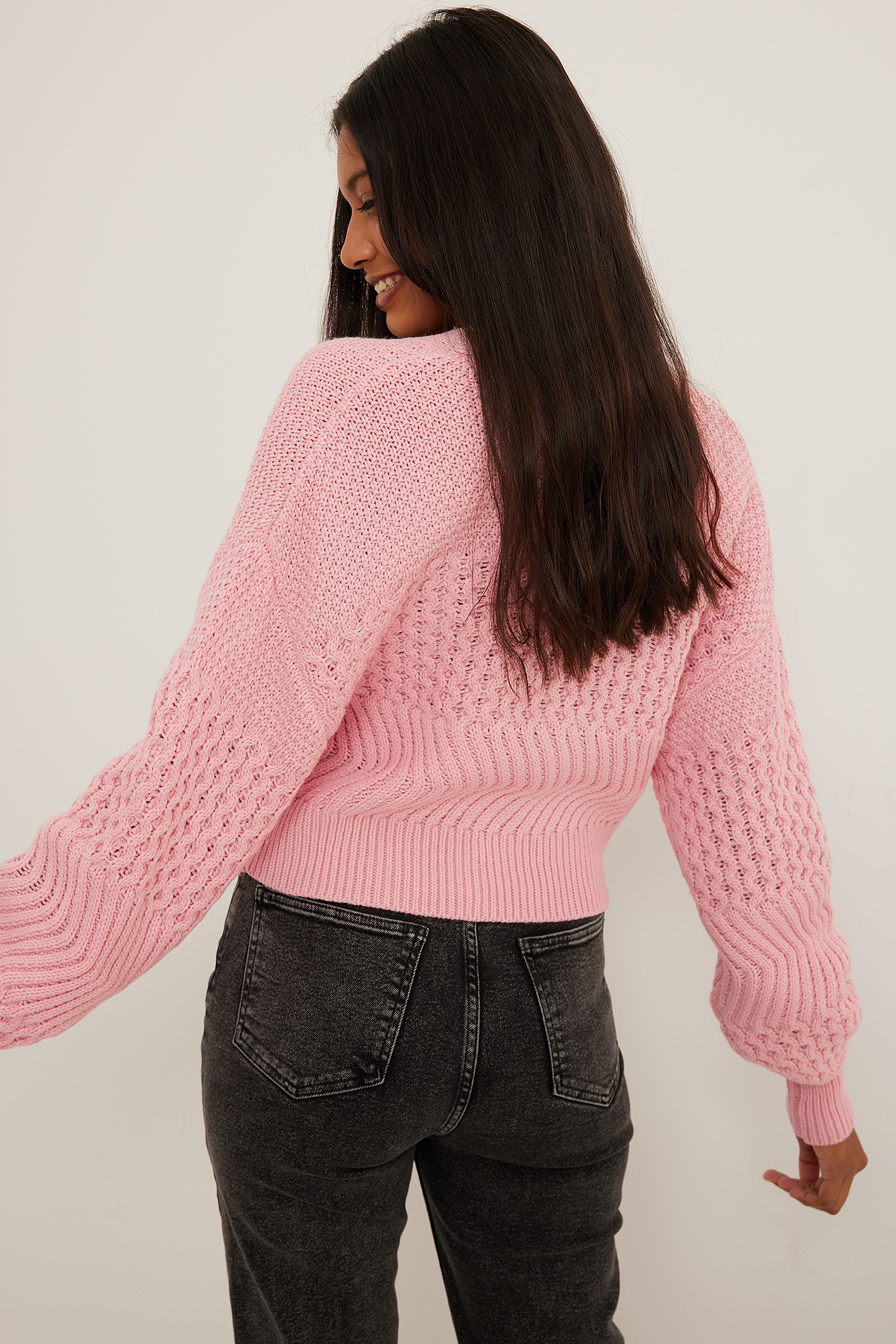 Pattern Knitted Vneck Cardigan Pink