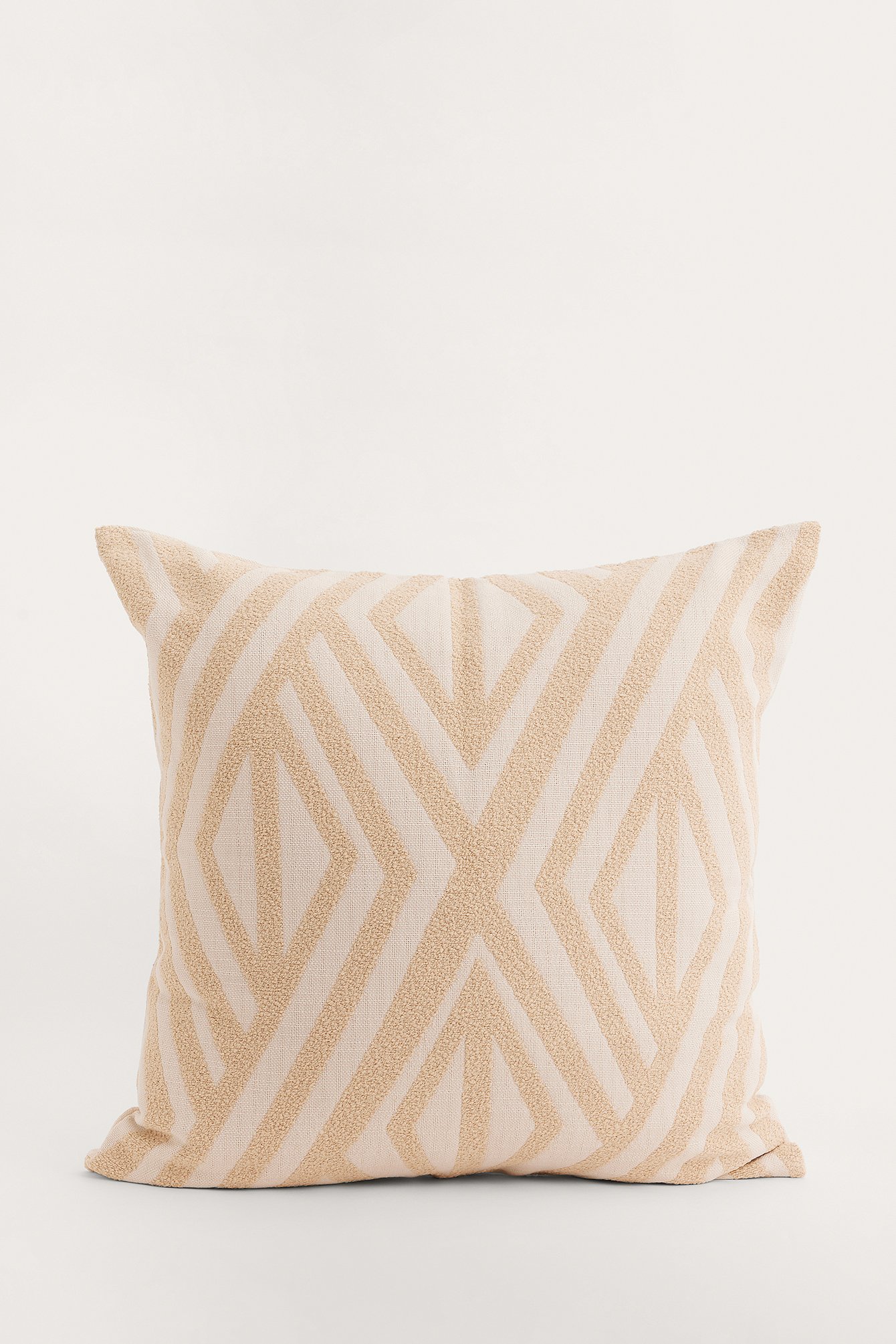 Light Beige Patterned Cushion Cover