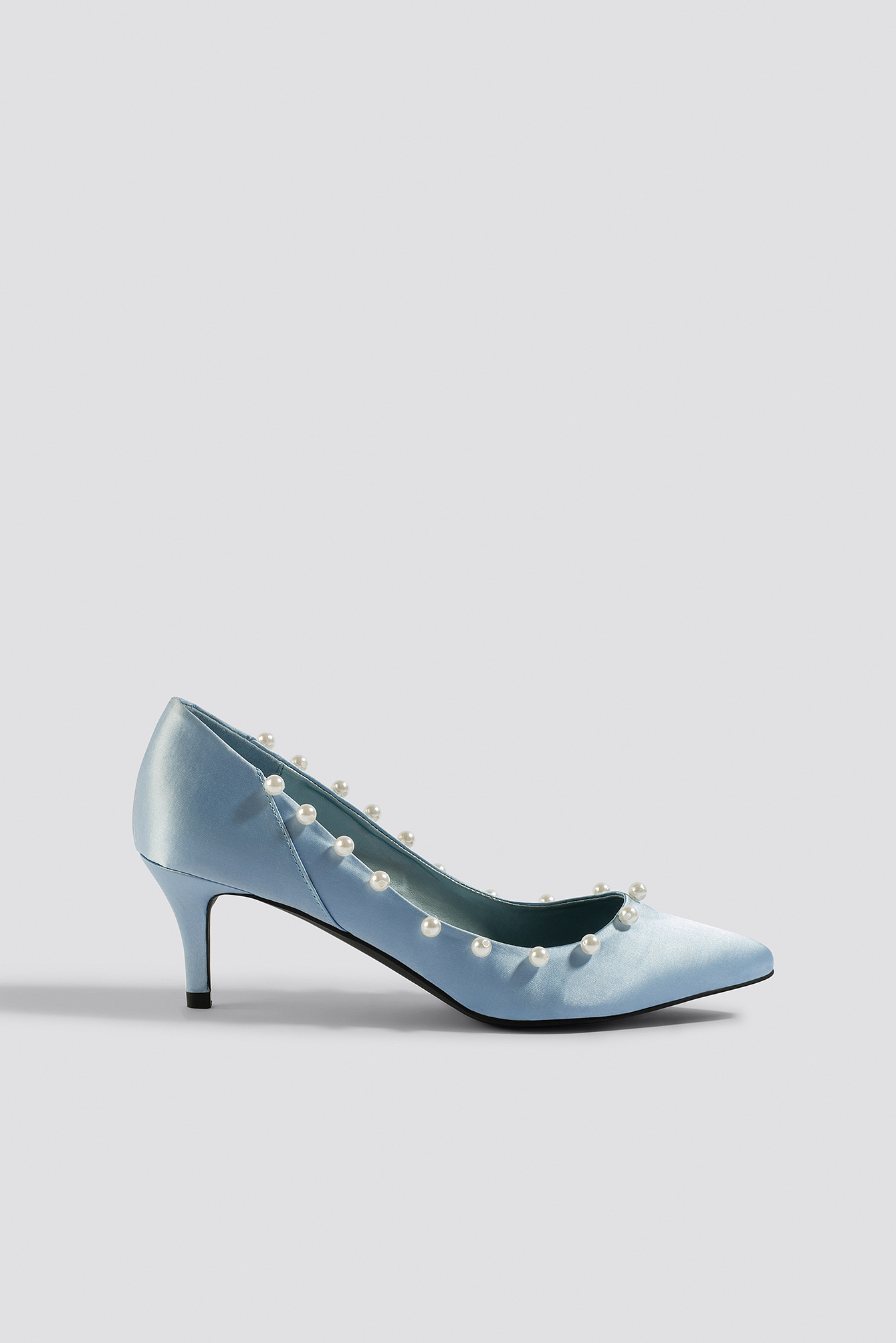 Pearl Detail Pumps Light Blue