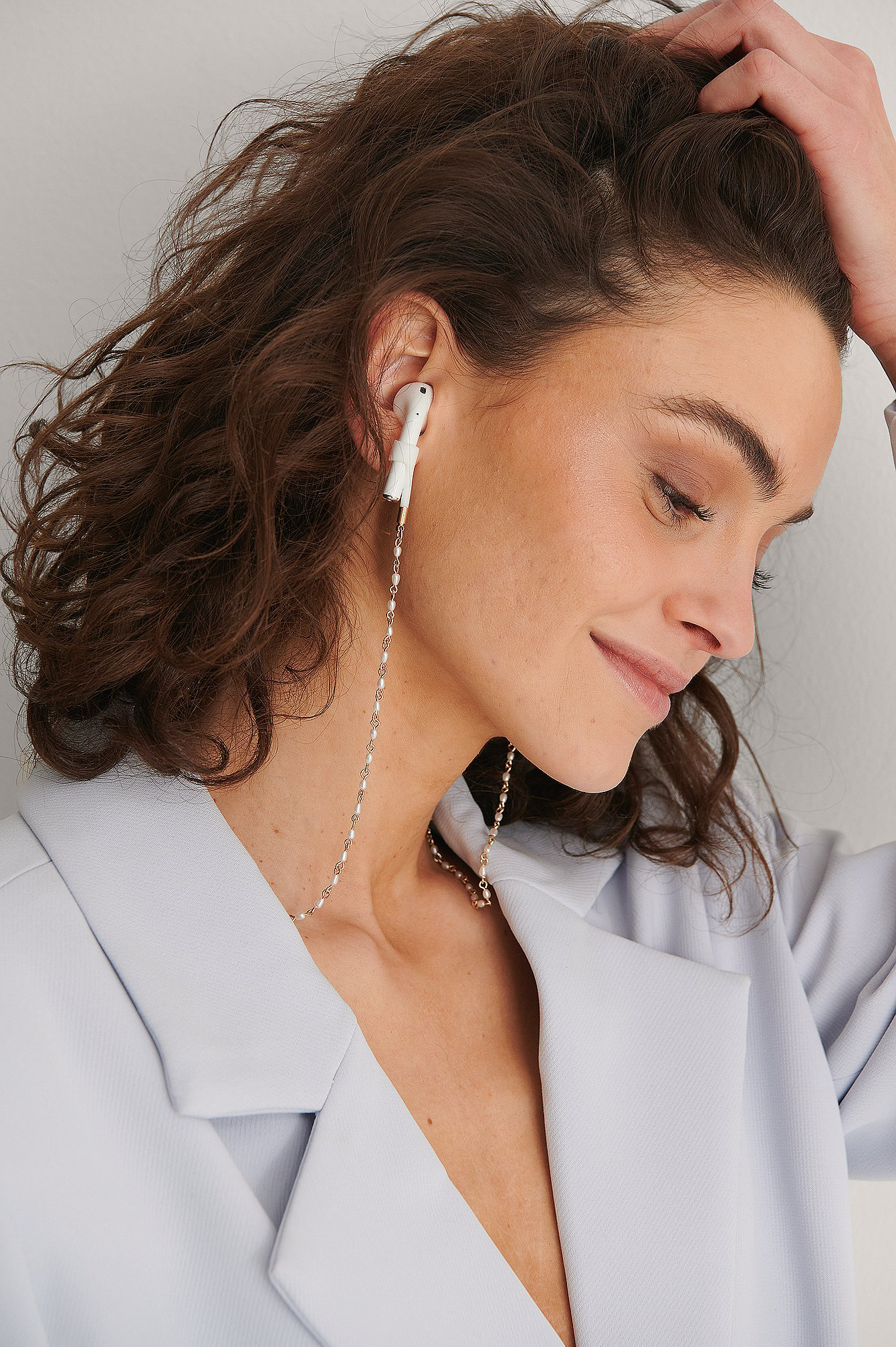 undefined | Pearl Airpod Chain