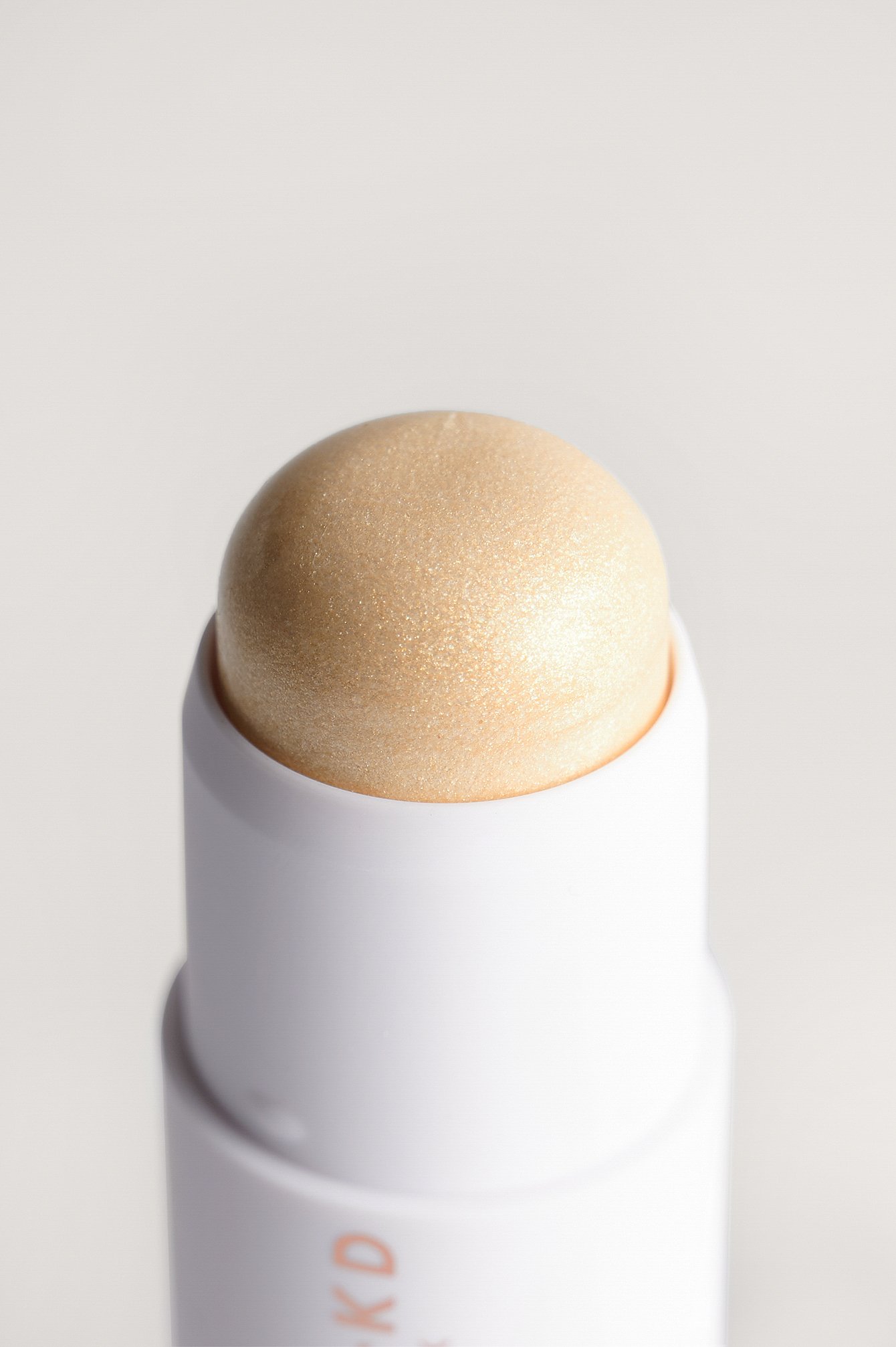 Pearl Multi-Use Highlighter Stick