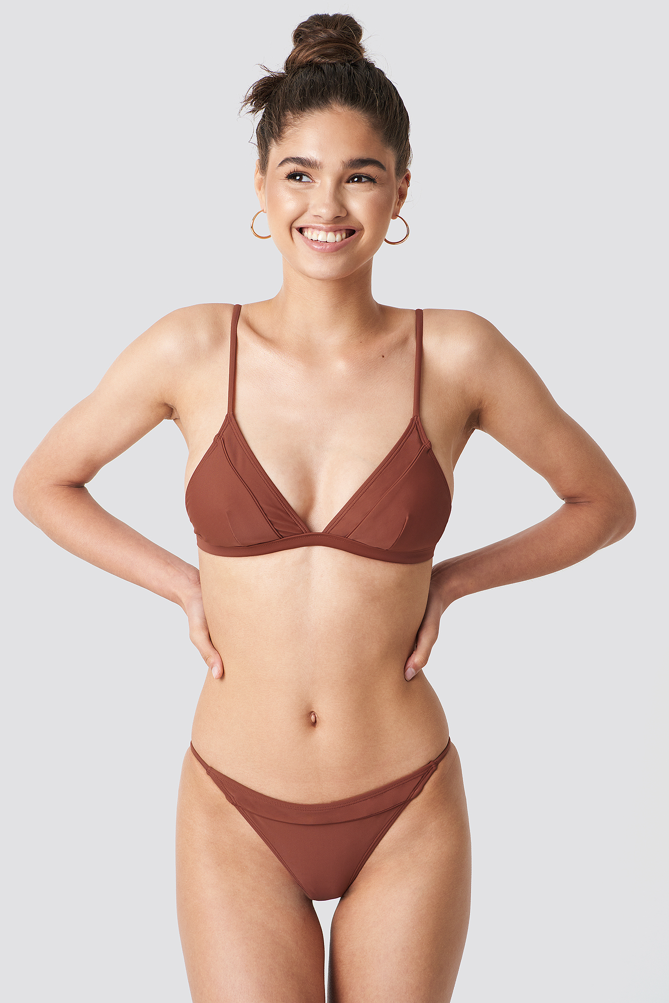 Piping Strap Bikini Brief Bronze