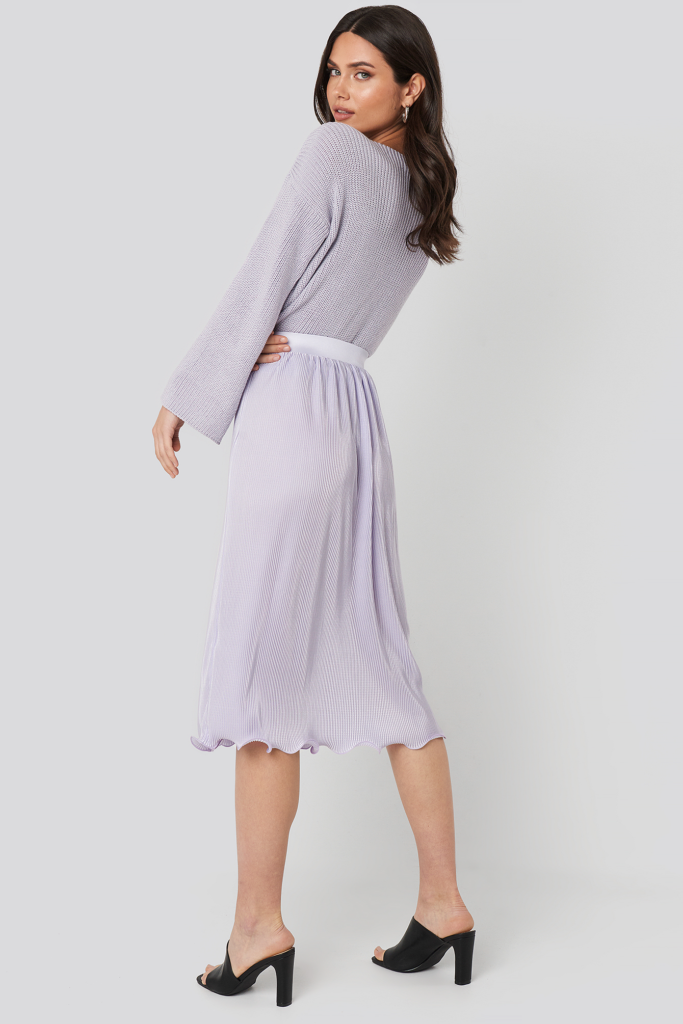 Light Purple Pleated Detailed Hem Skirt