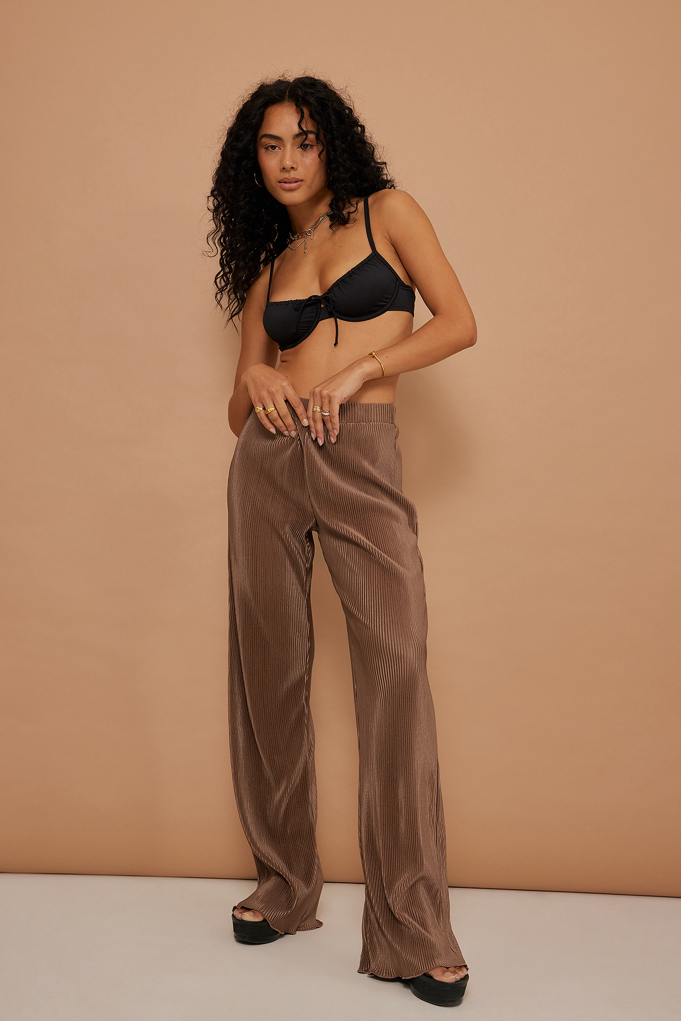 Pleated High Waist Pants Brown | NA-KD