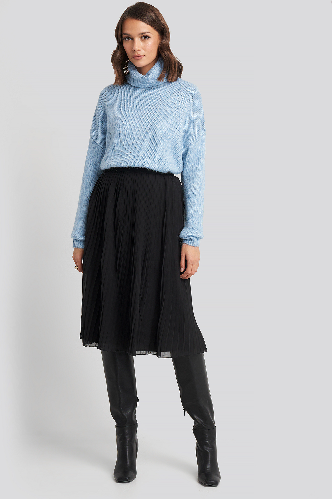 Pleated Midi Skirt Black