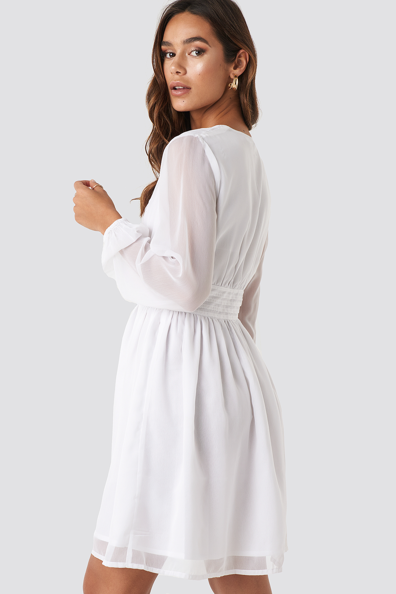 Plunge V-Neck Mini Dress White | na-kd.com
