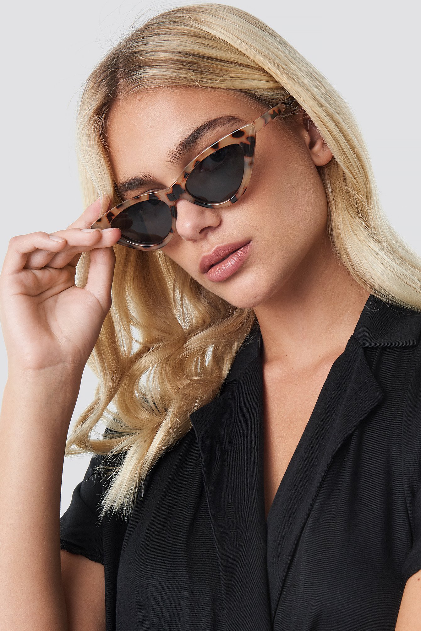 Nude Tortoise NA-KD Accessories Pointy Cat Eye Sunglasses