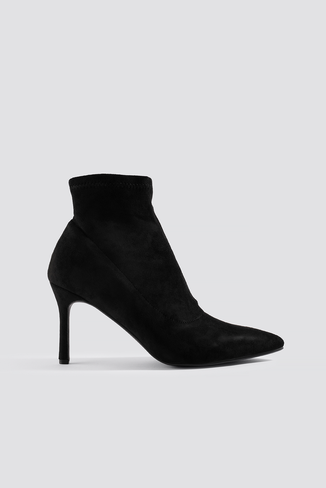 Pointy Faux Suede Booties Black | NA-KD