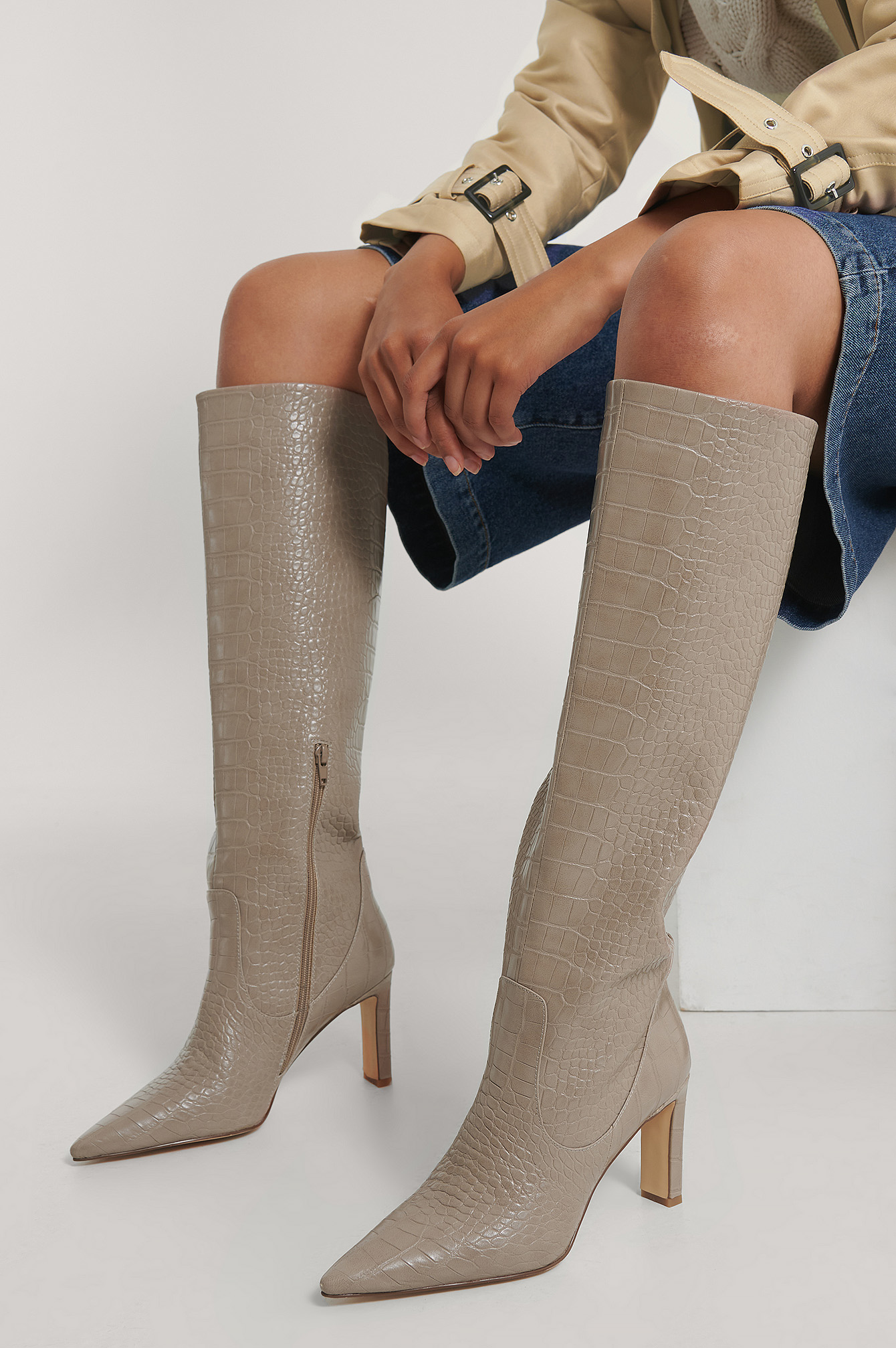 Stiefel Mit Spitz Zulaufendem Schaft Beige Na Kd Com
