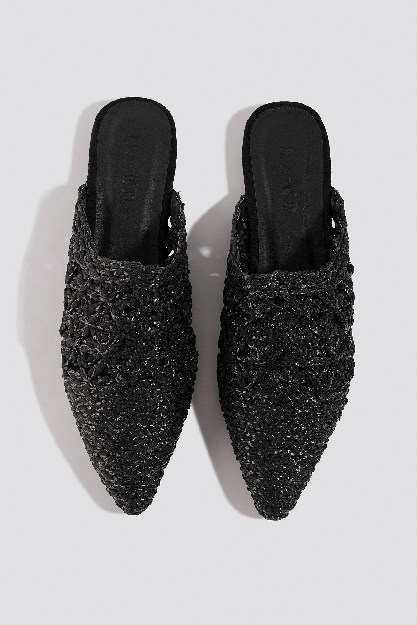 Pointy Strawy Sandals Black