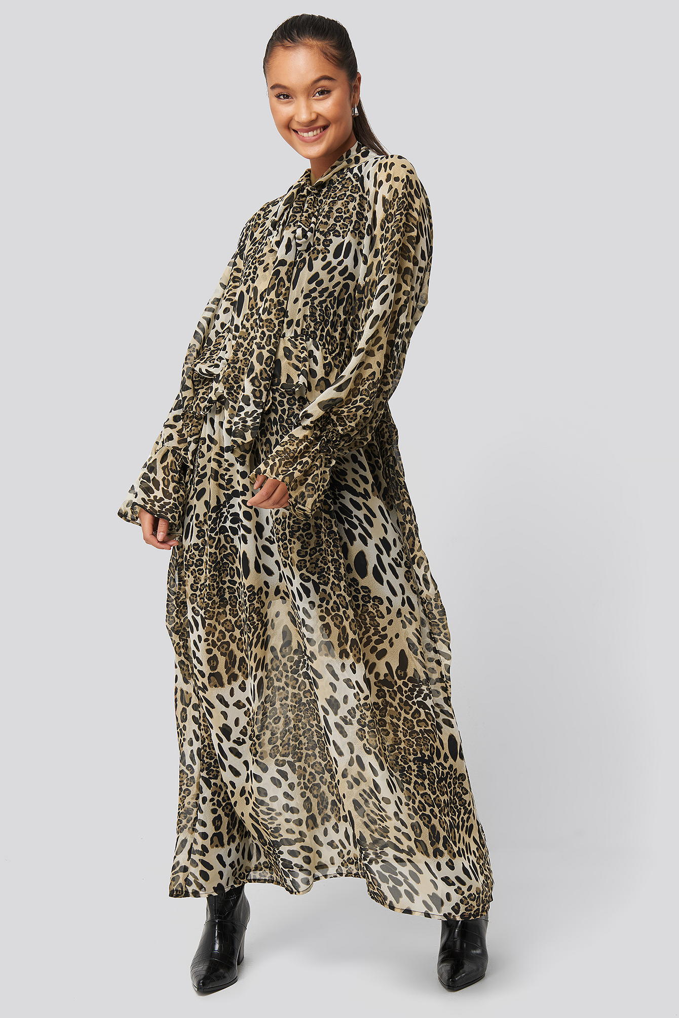 Printed Tie Collar Maxi Dress Leopard