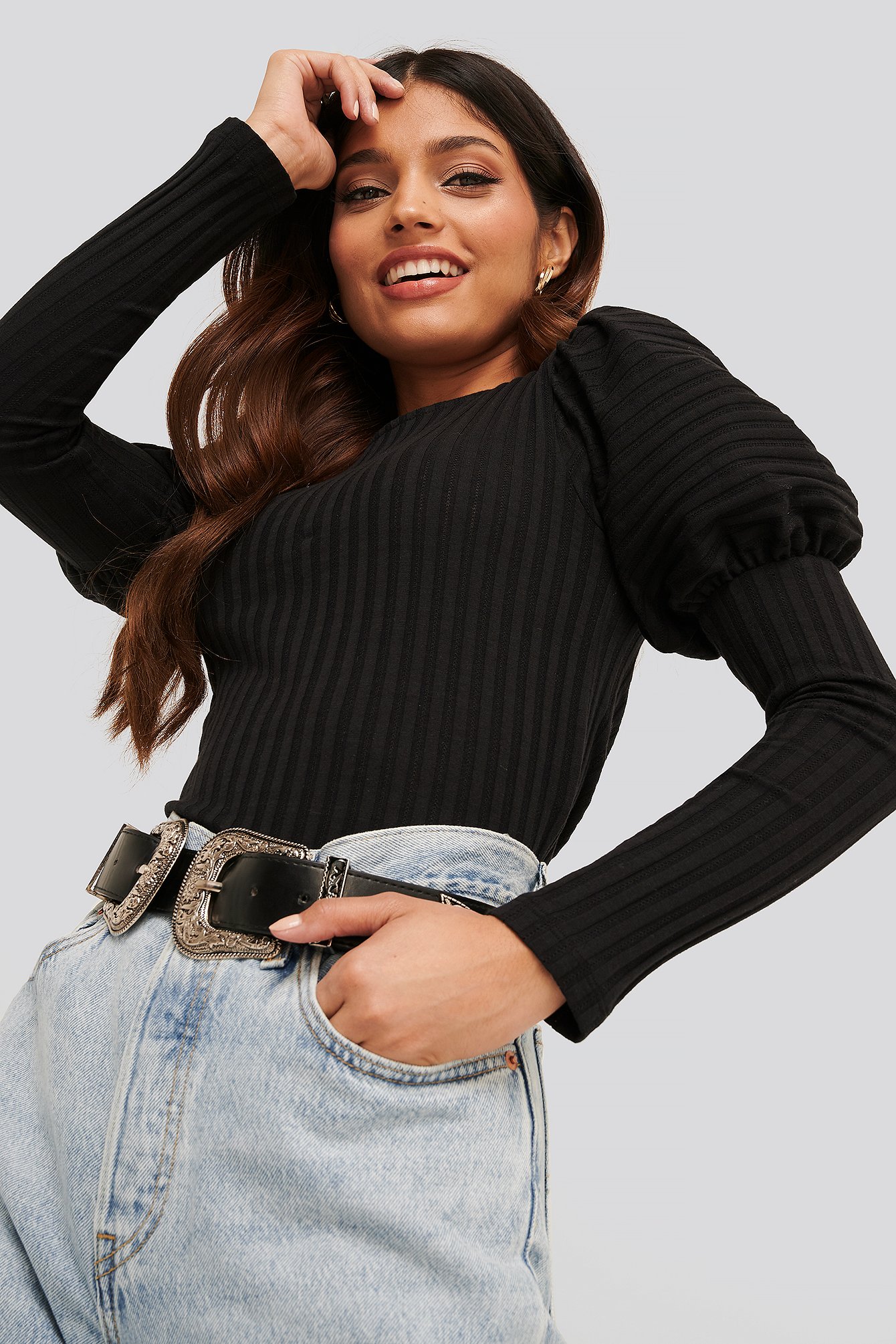 Black Puff Sleeve Ribbed Cropped Top