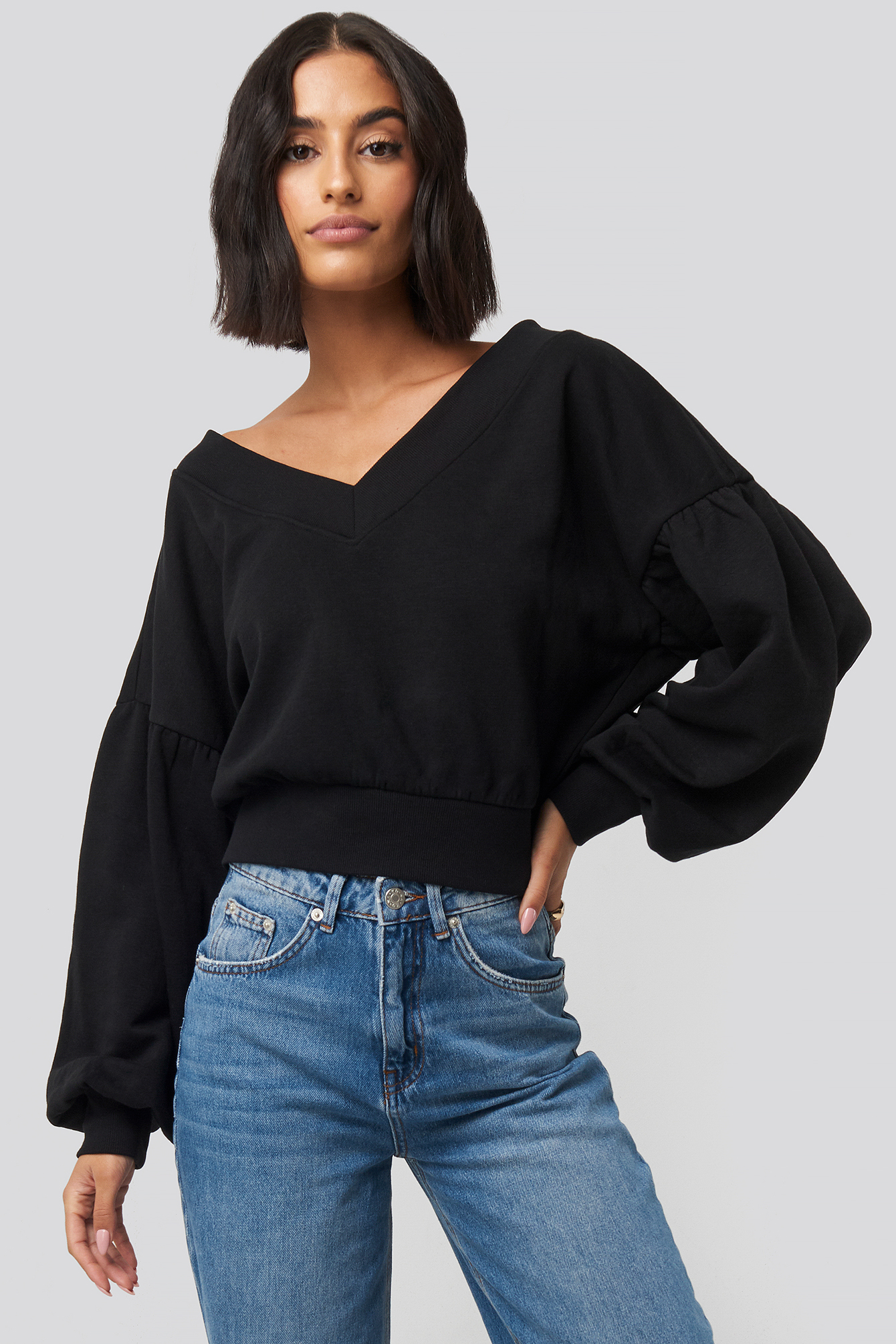 Puff Sleeve V-neck Sweatshirt Black