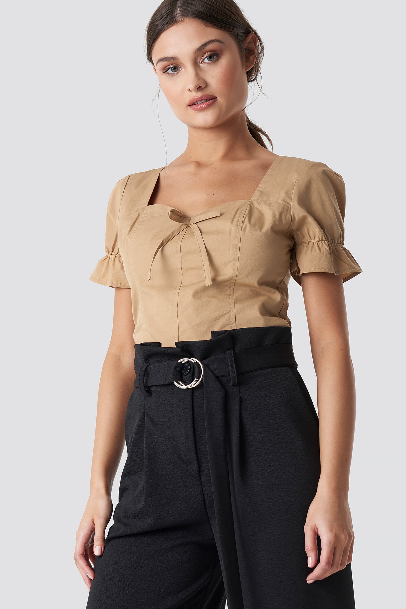 Puffy Shoulder Corset Top Beige | na-kd.com Puffy Shoulder Corset Top Beige | na-kd.com - 1340 x 2010 jpeg 1375kB