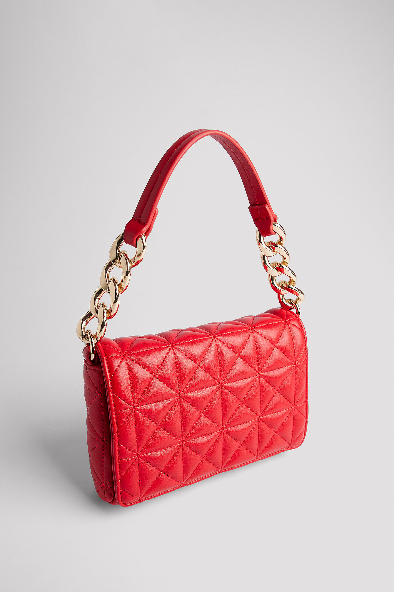 Quilted Chunky Chain Shoulder Bag Red