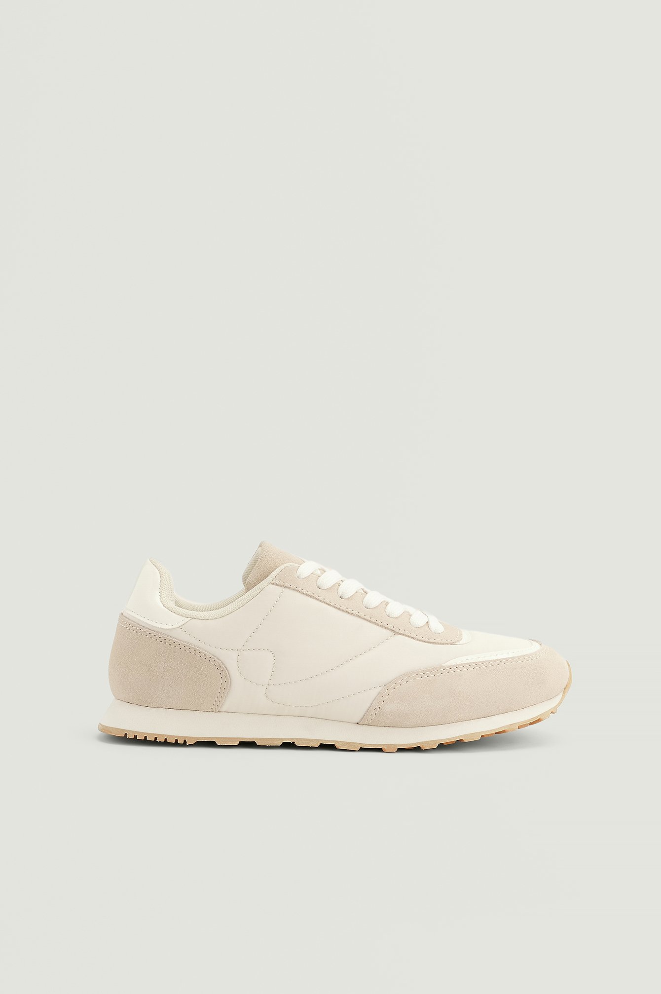 Offwhite Quilted Retro Trainers