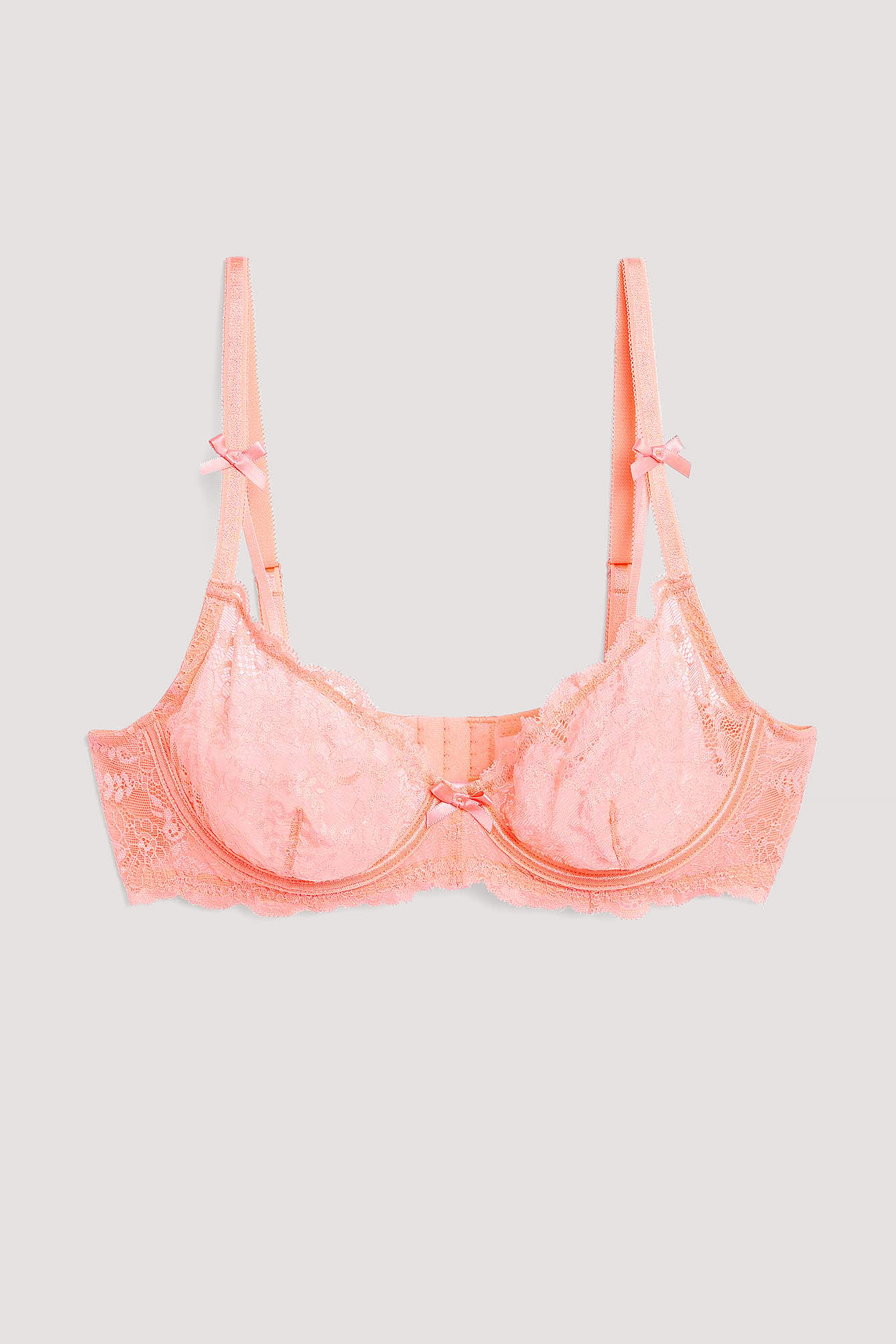 Victoria Secret NWOT PINK lace bra 34D. Lace bow in back snaps on or off.
