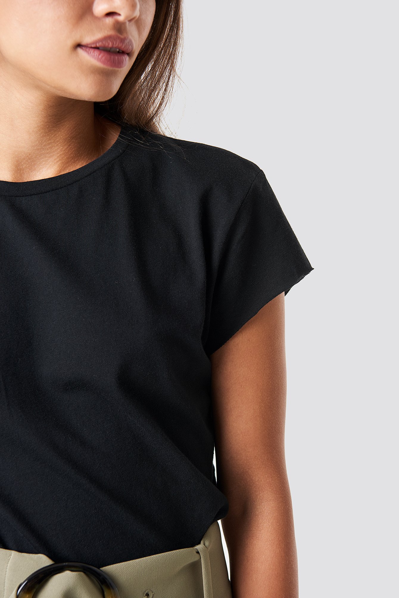 Black T-Shirt Bez Obszycia