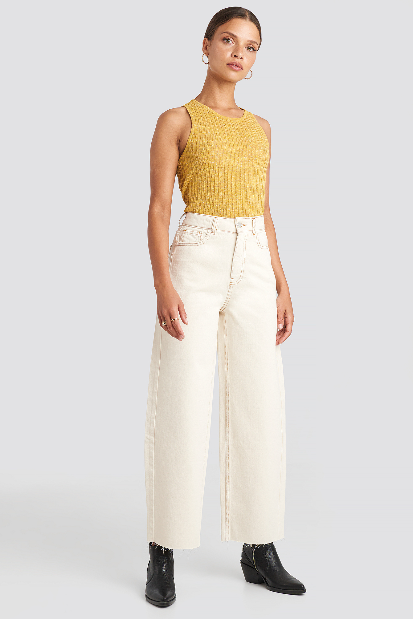 Raw Hem Wide Leg Jeans Offwhite