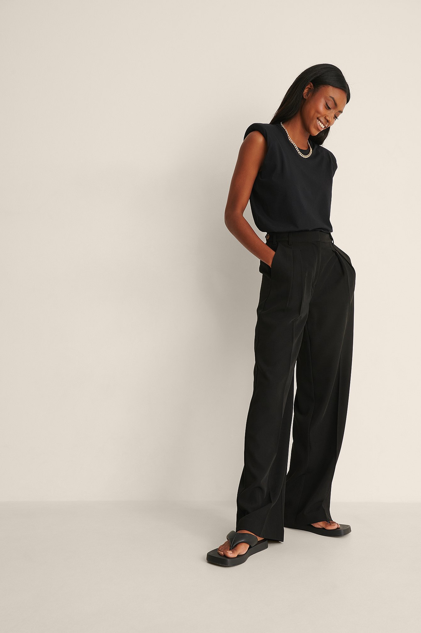 Recycled Button Detailed Wide Leg Trousers Black | NA-KD