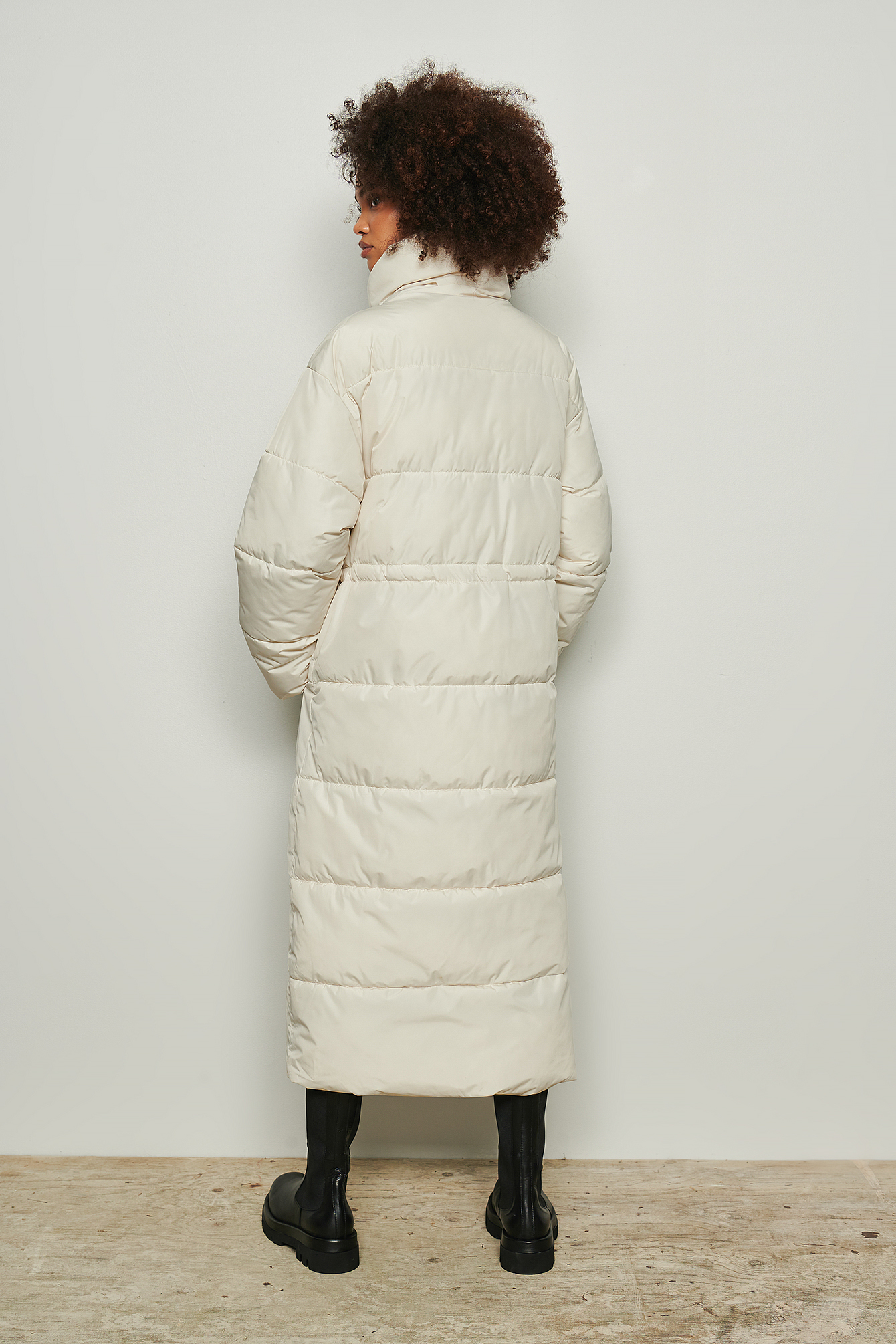 Oversized Long Puffer Jacket Offwhite 